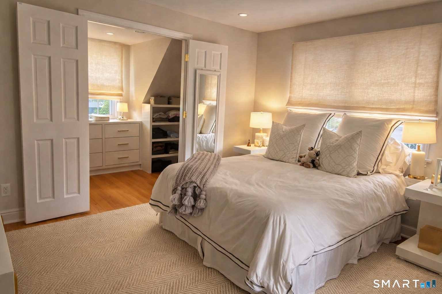10 Ludlow Manor