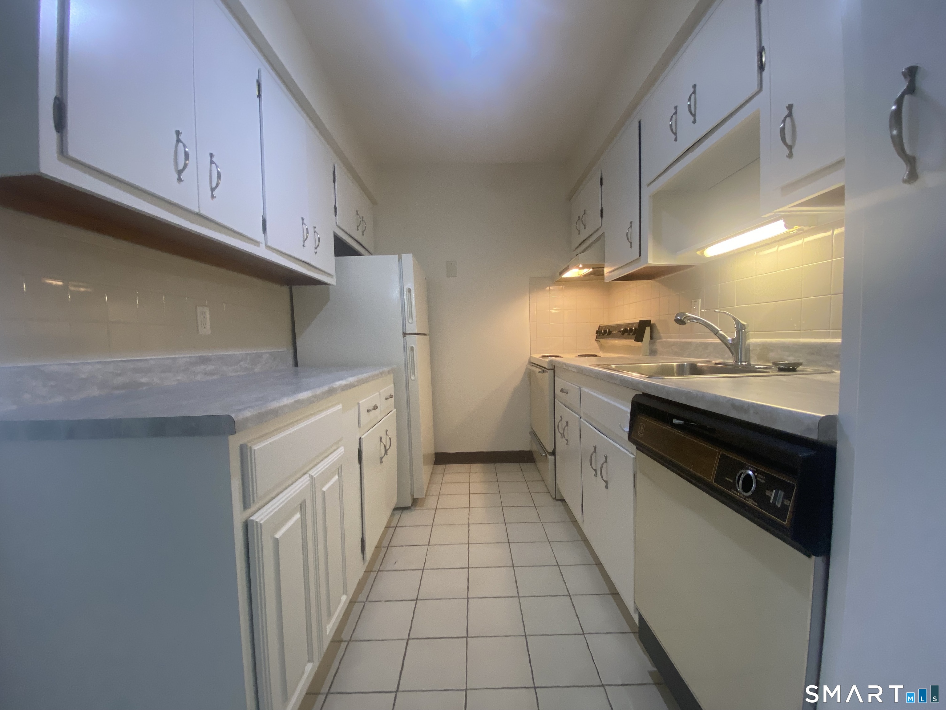 4 Glenwood Avenue A3