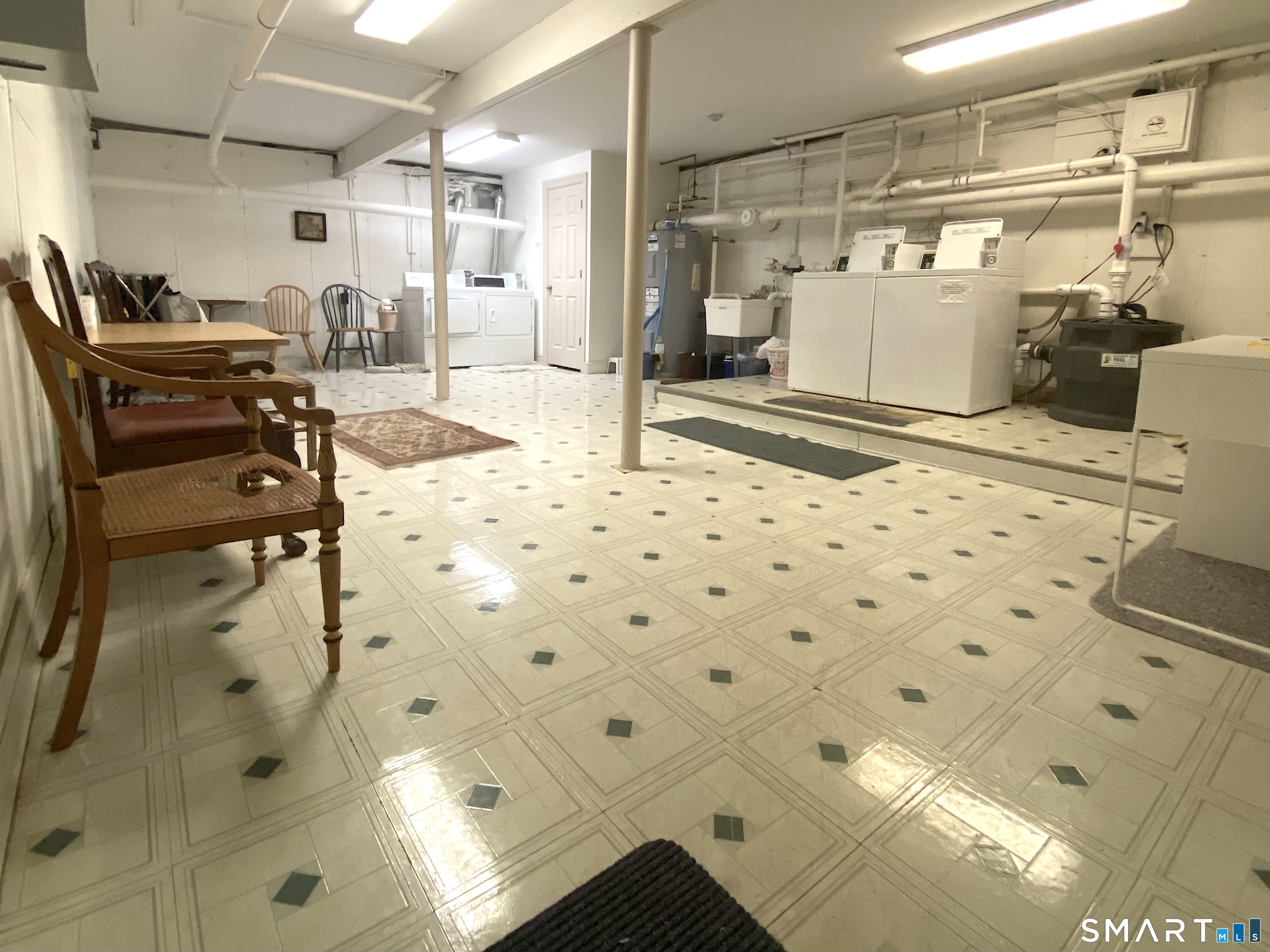 4 Glenwood Avenue A3