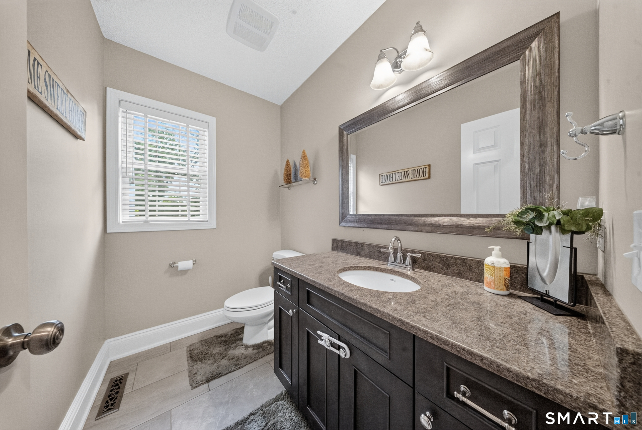 25 Winding Trail