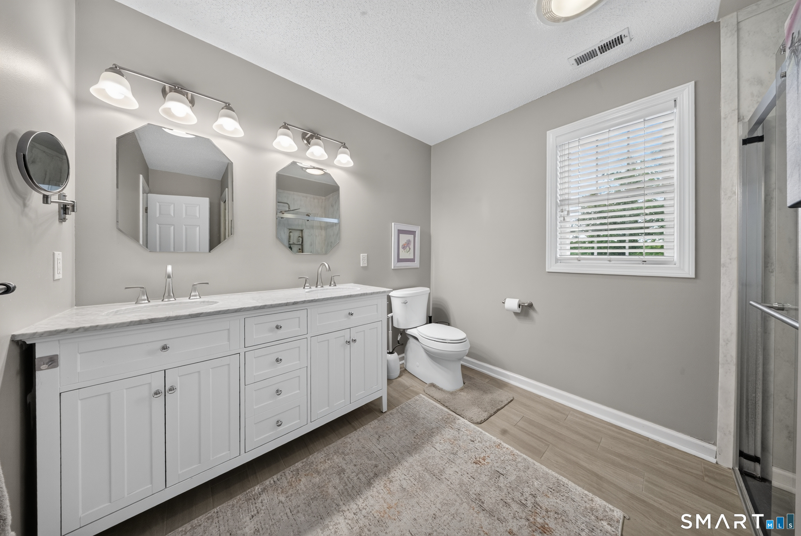 25 Winding Trail