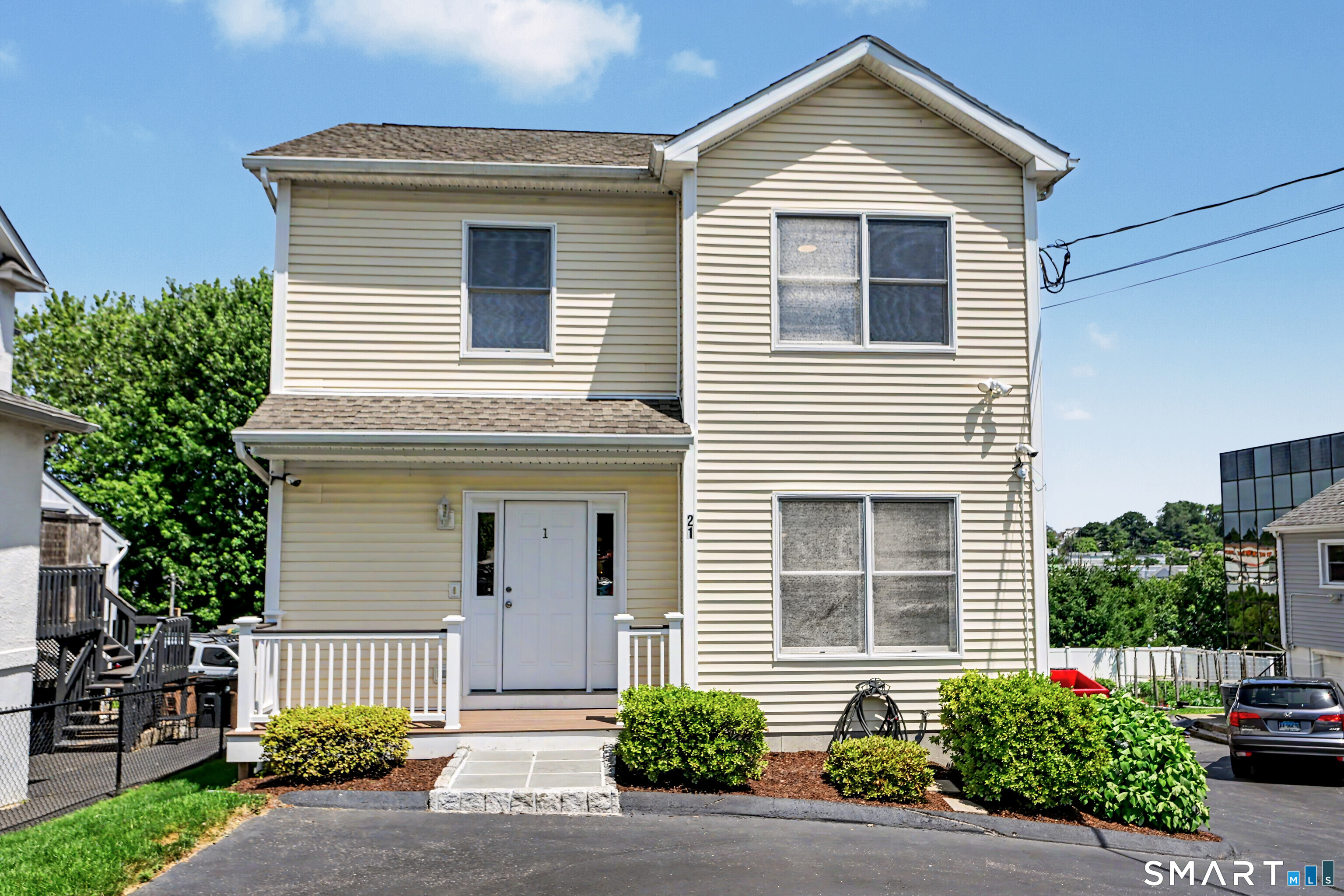 21 Whitmore Lane Unit: 1