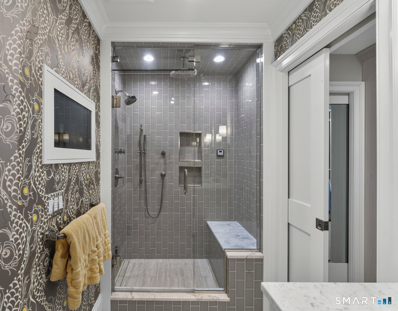 679 Fairfield Beach Road Unit: 679