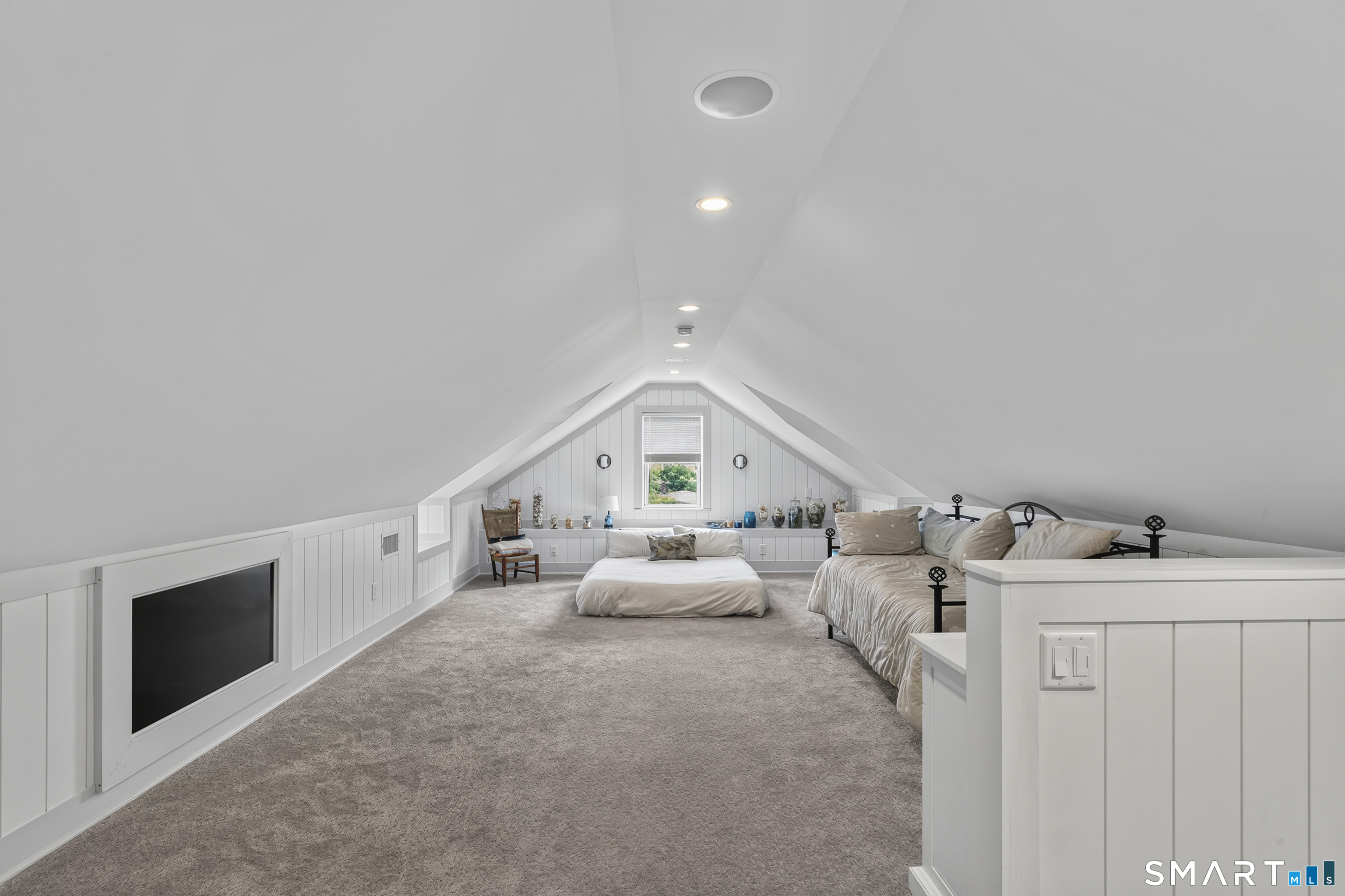 679 Fairfield Beach Road Unit: 679