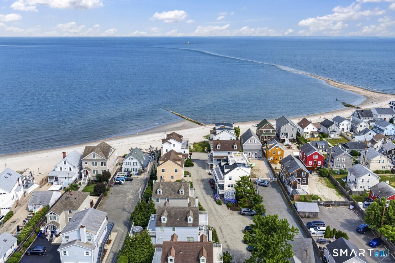 679 Fairfield Beach Road Unit: 679