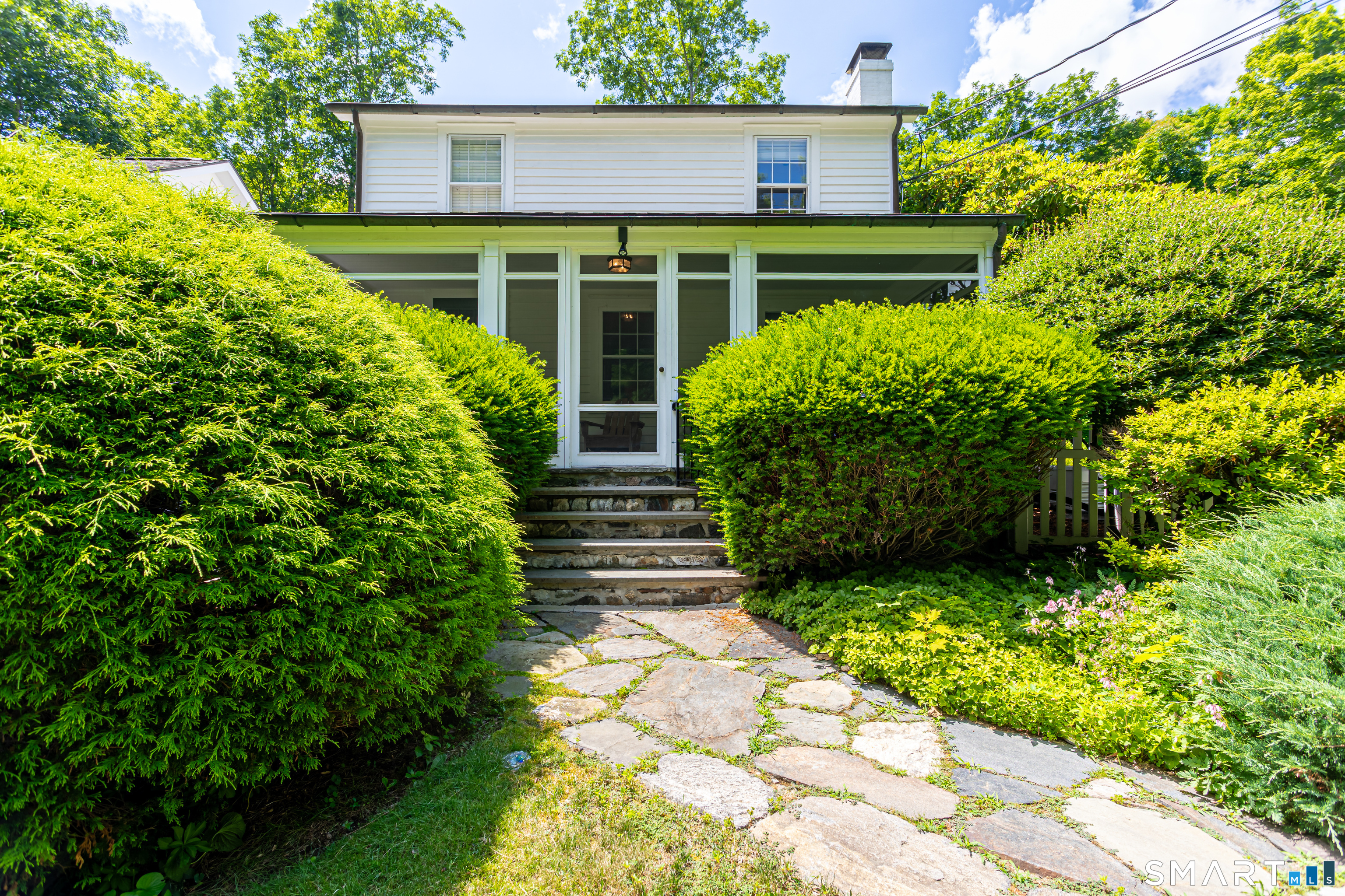 896 Westport Road