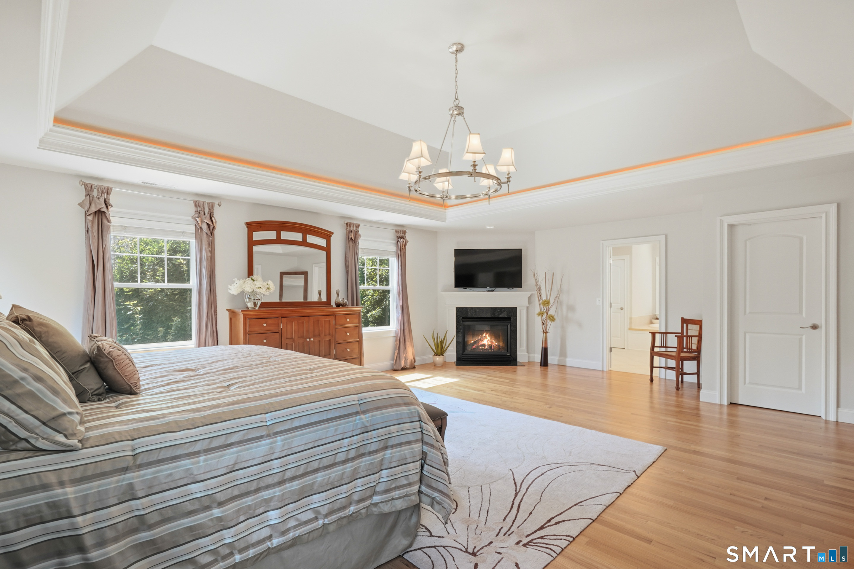 2 Blue Mountain Court