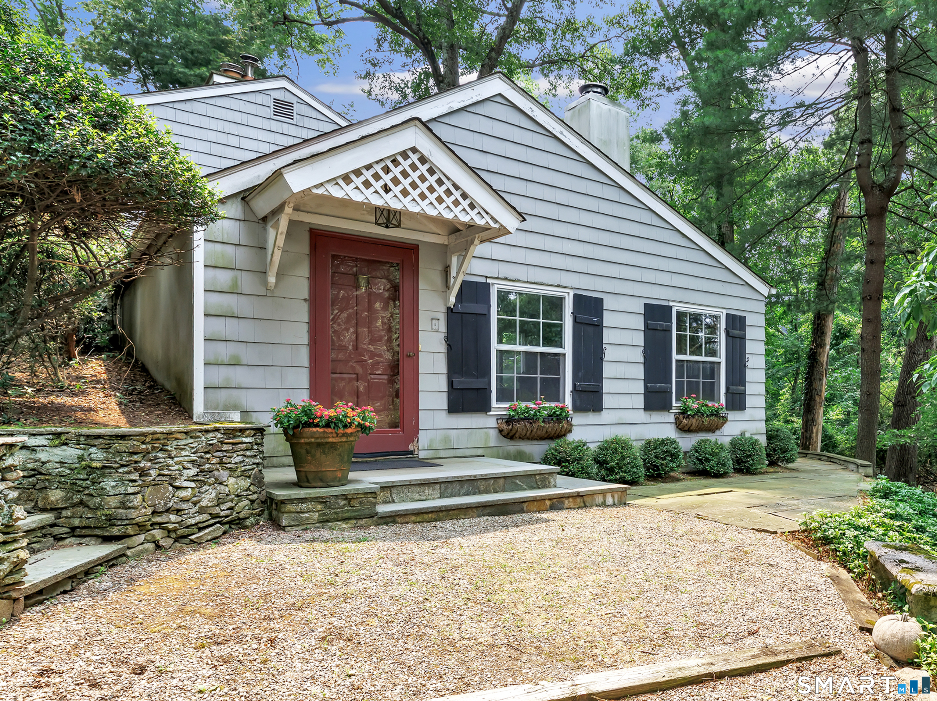 107 Roseville Road