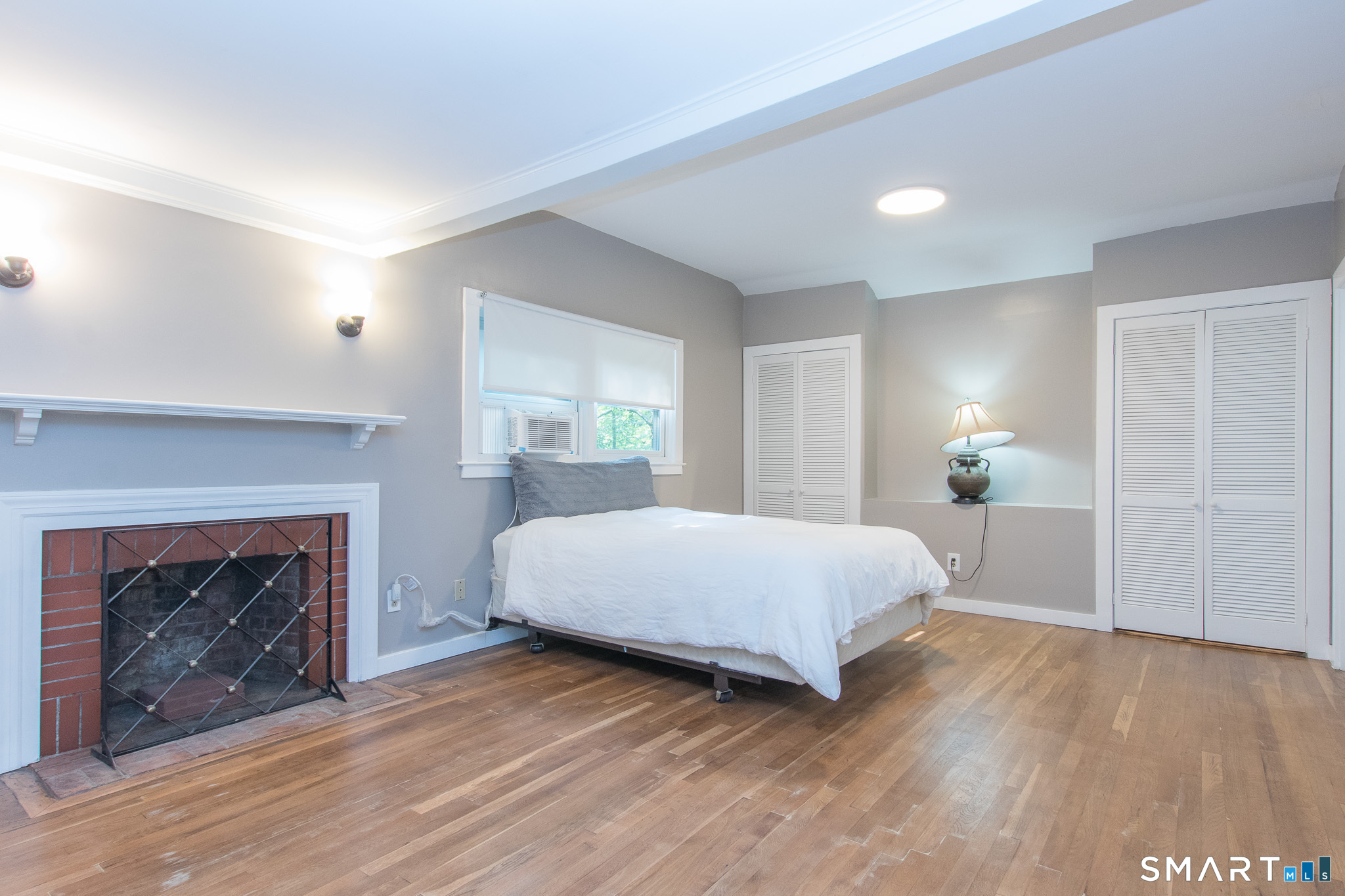 211 New Canaan Road