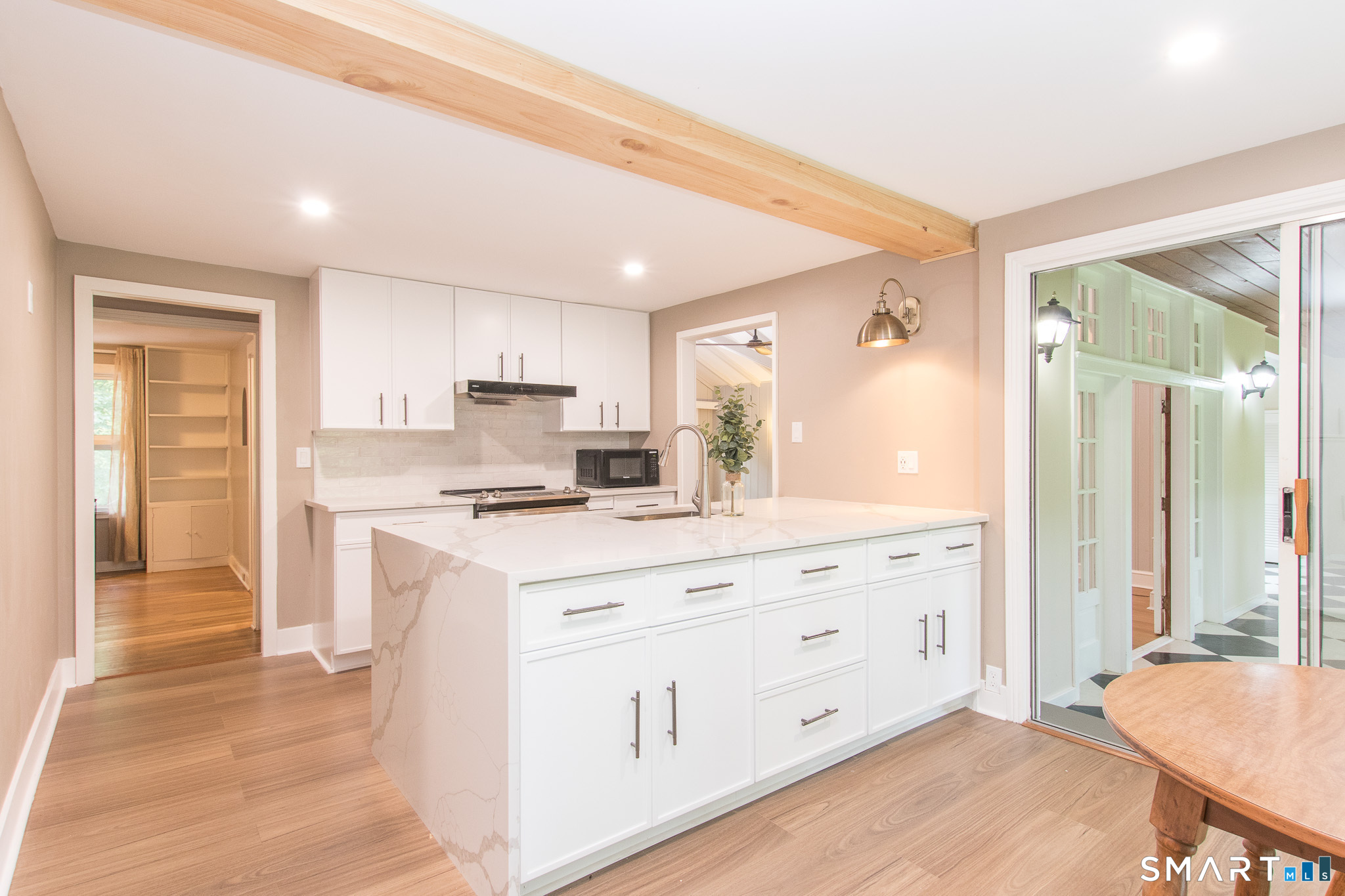 211 New Canaan Road