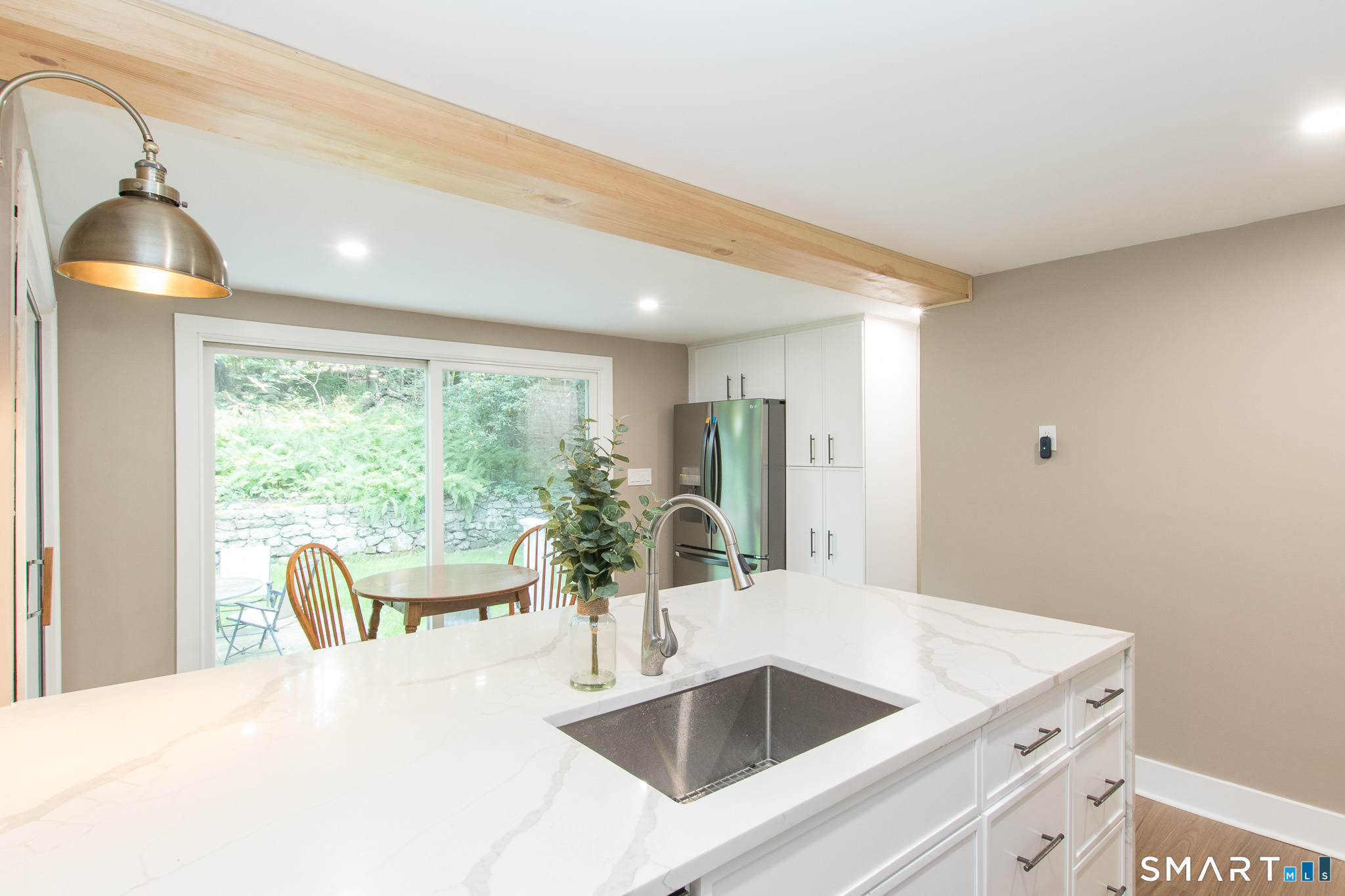 211 New Canaan Road
