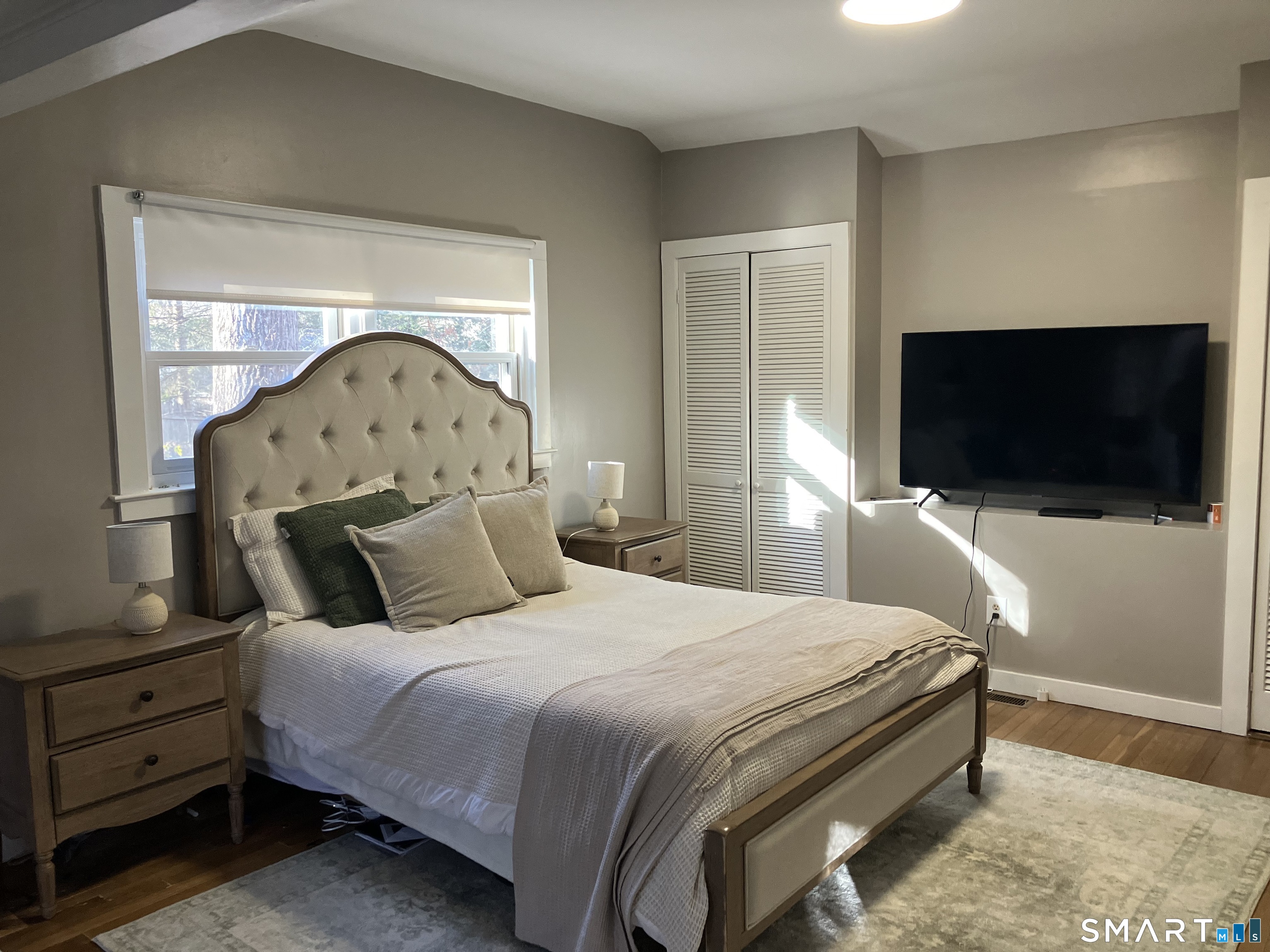 211 New Canaan Road