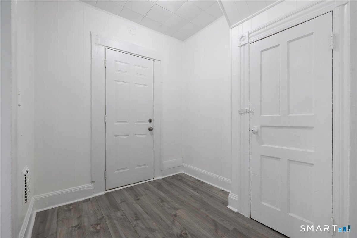 52-54 Hanover Street Unit: 1
