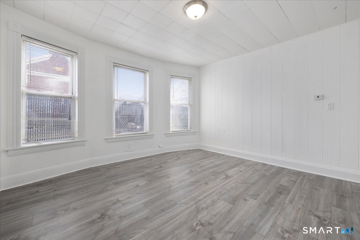 52-54 Hanover Street Unit: 1