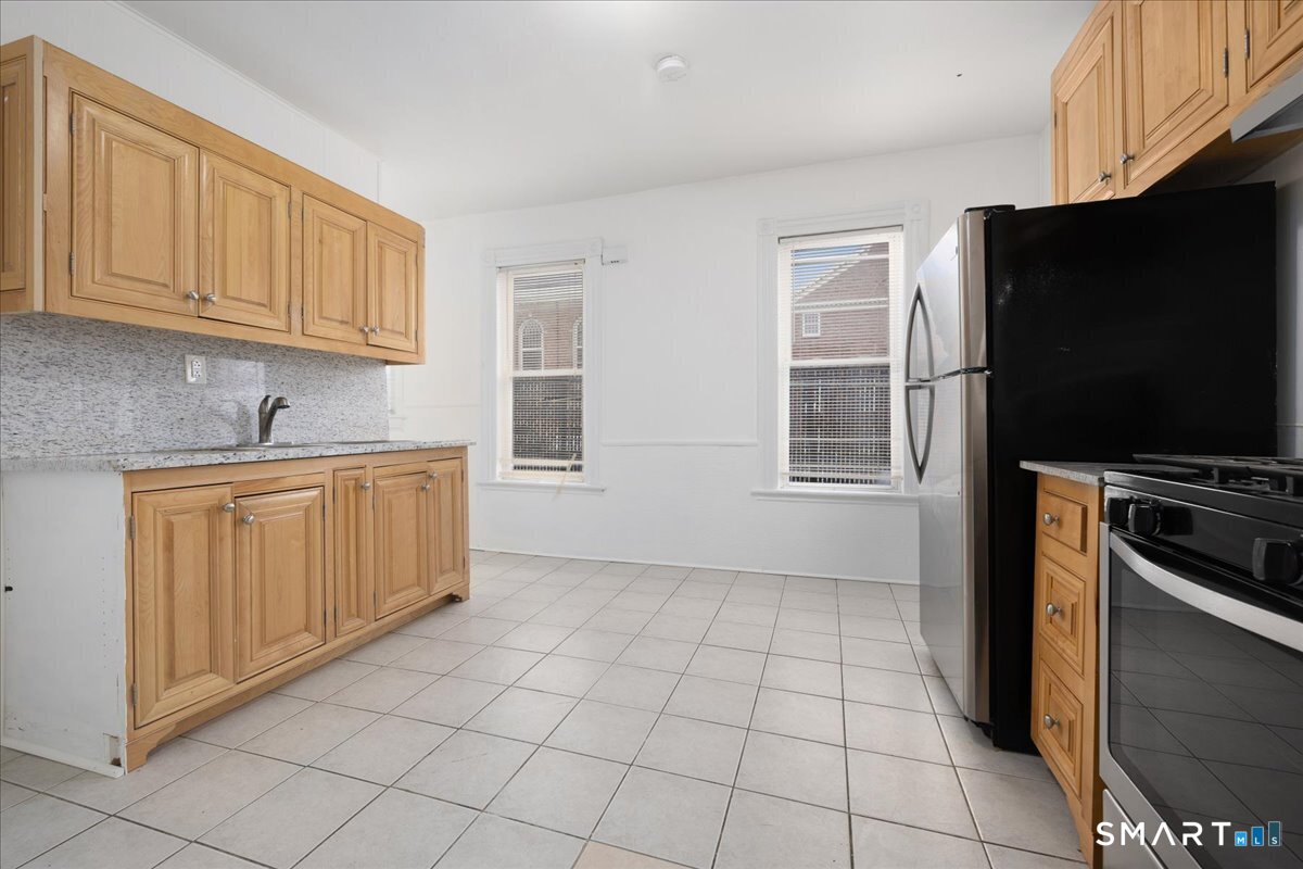 52-54 Hanover Street Unit: 1
