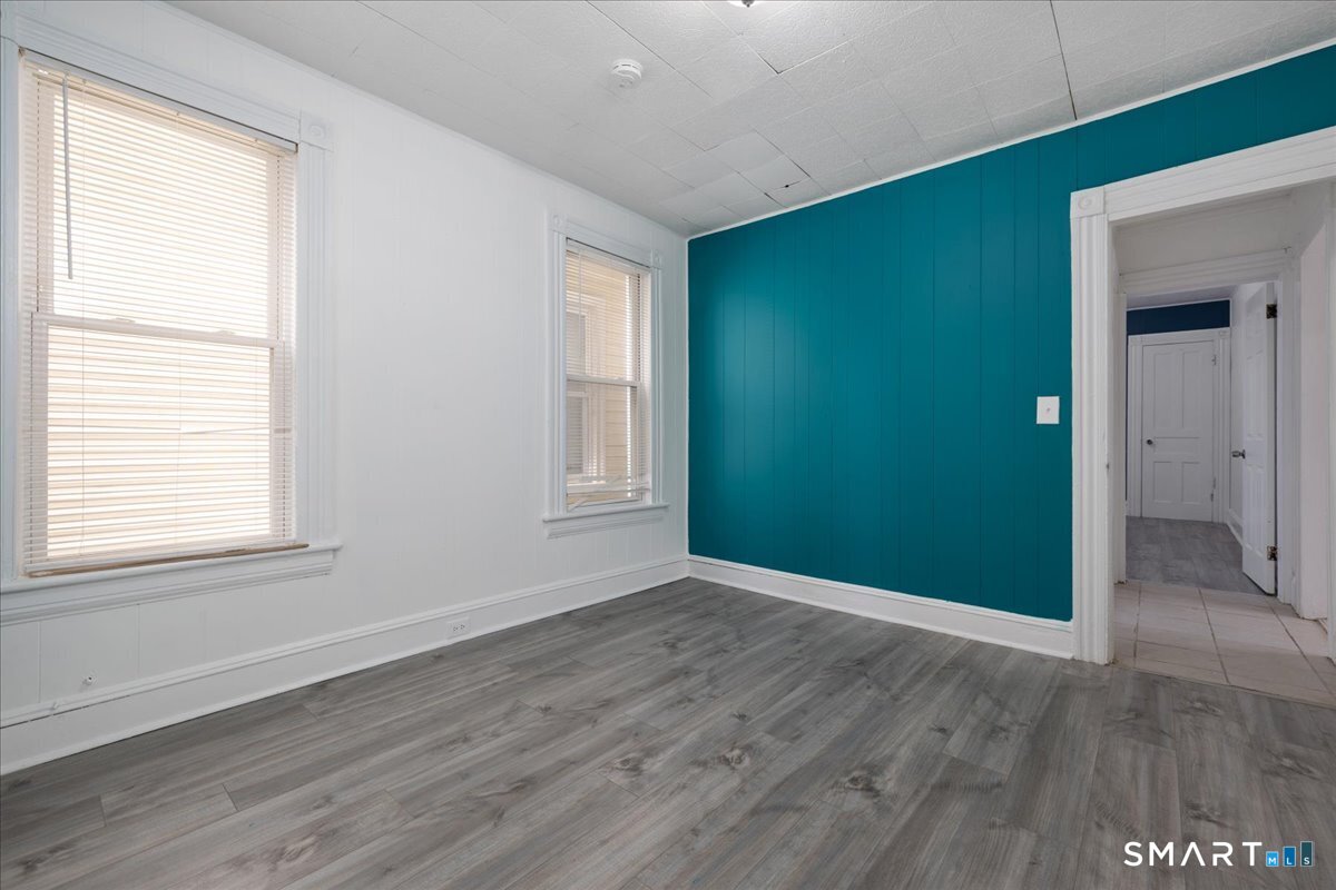 52-54 Hanover Street Unit: 1