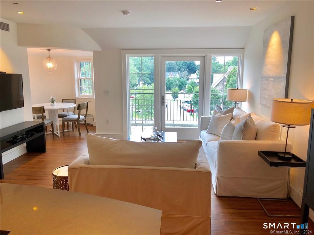 5 Church Lane Unit: 410