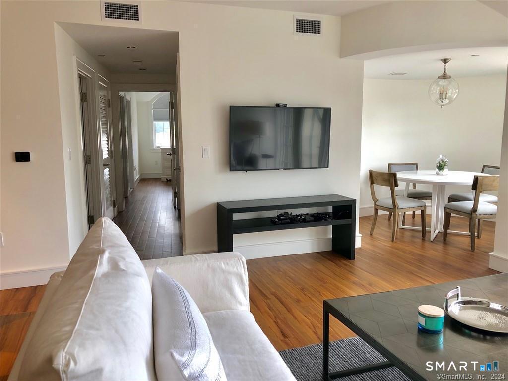 5 Church Lane Unit: 410