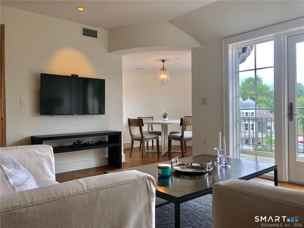 5 Church Lane Unit: 410