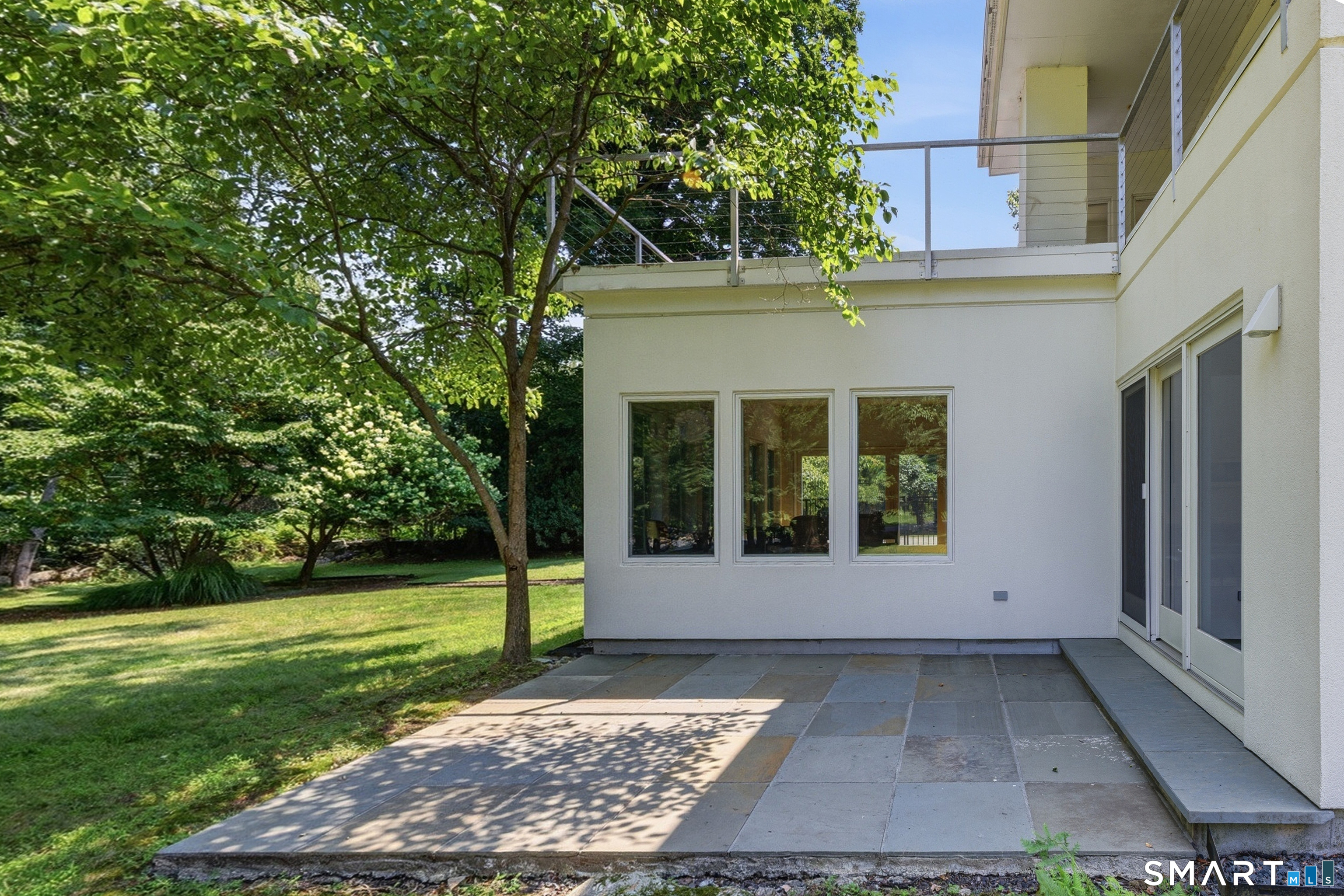 51 Maple Avenue South