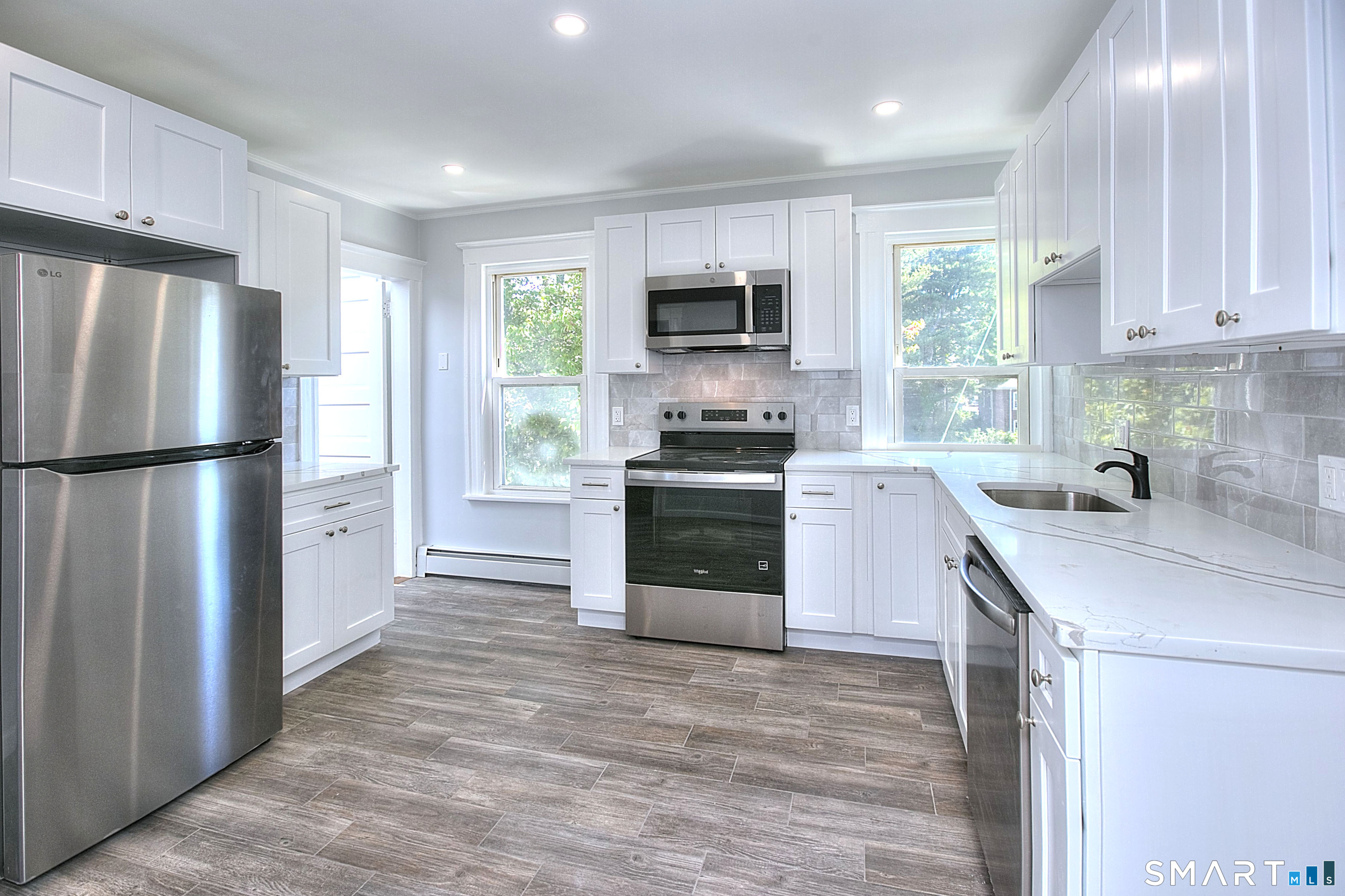 2029 Kings Highway Unit: 2nd Floor