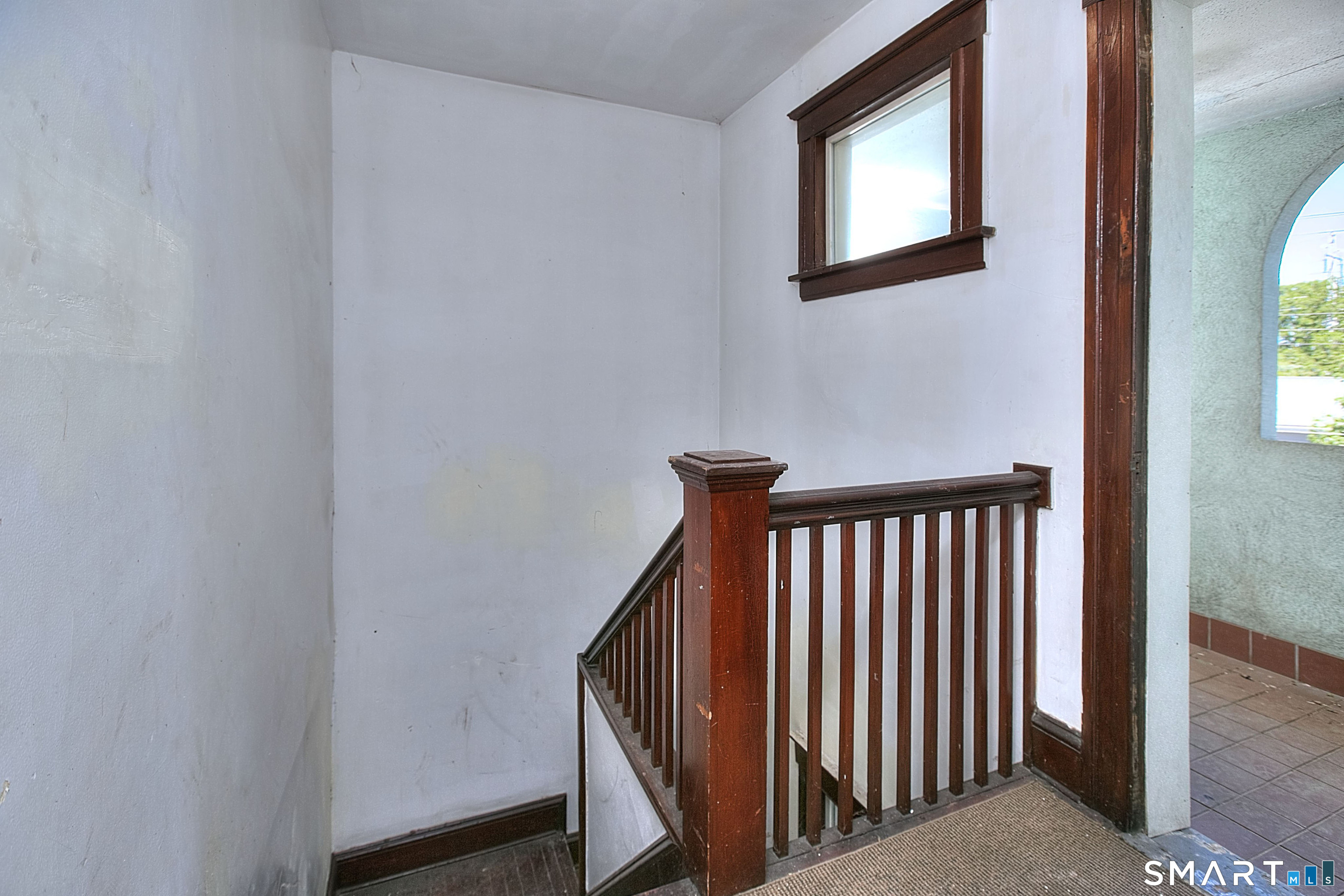 2029 Kings Highway Unit: 2nd Floor