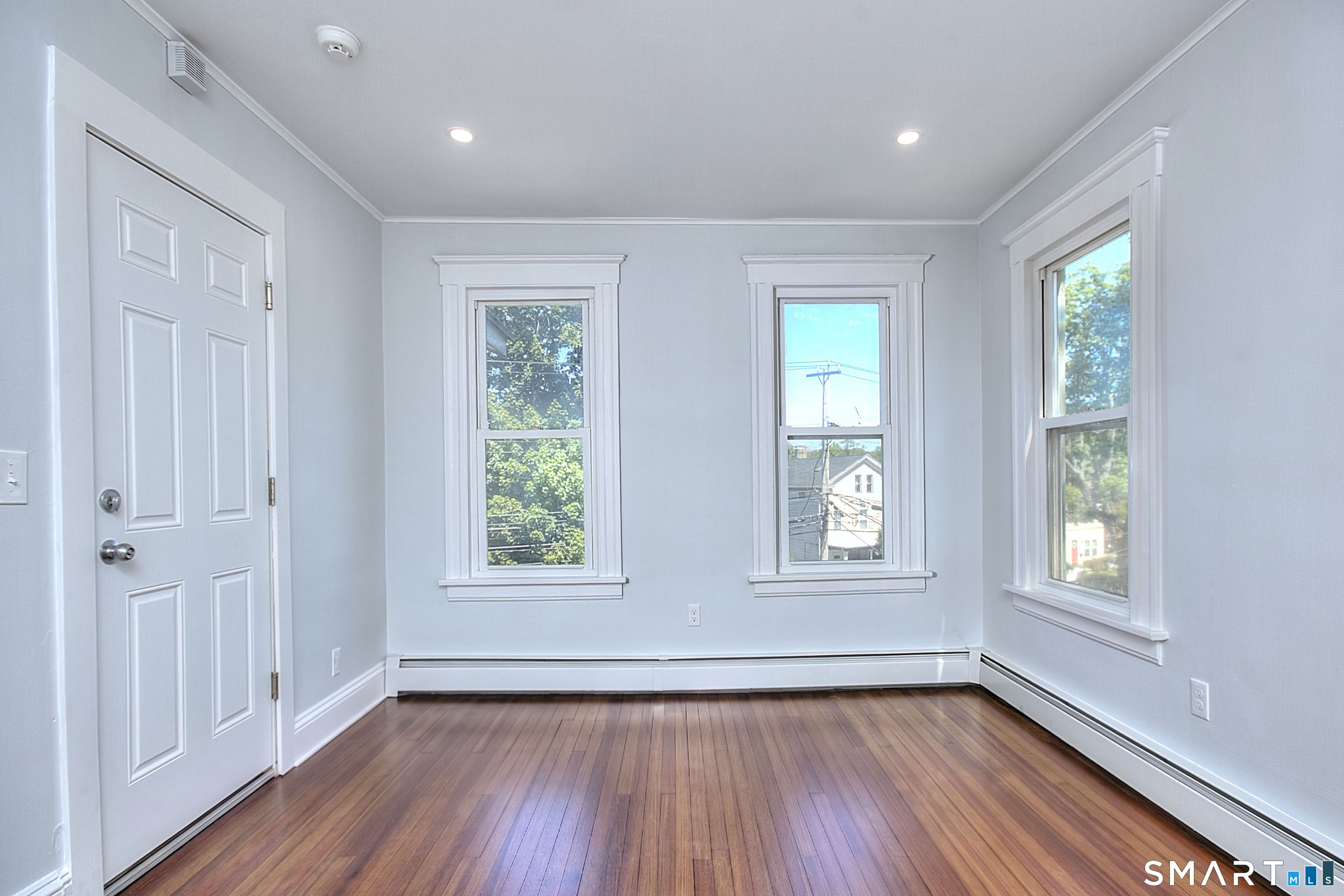 2029 Kings Highway Unit: 2nd Floor