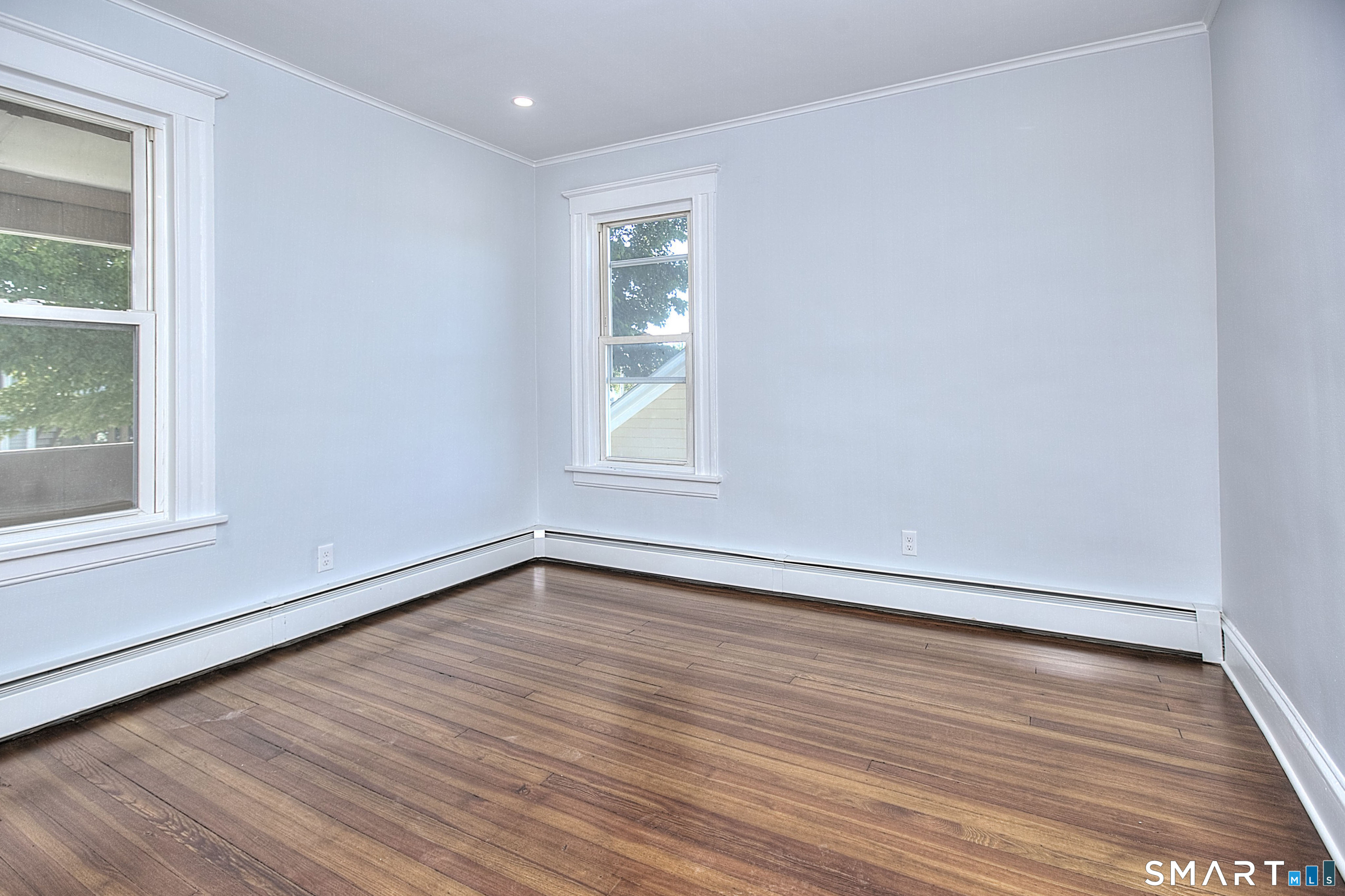 2029 Kings Highway Unit: 2nd Floor