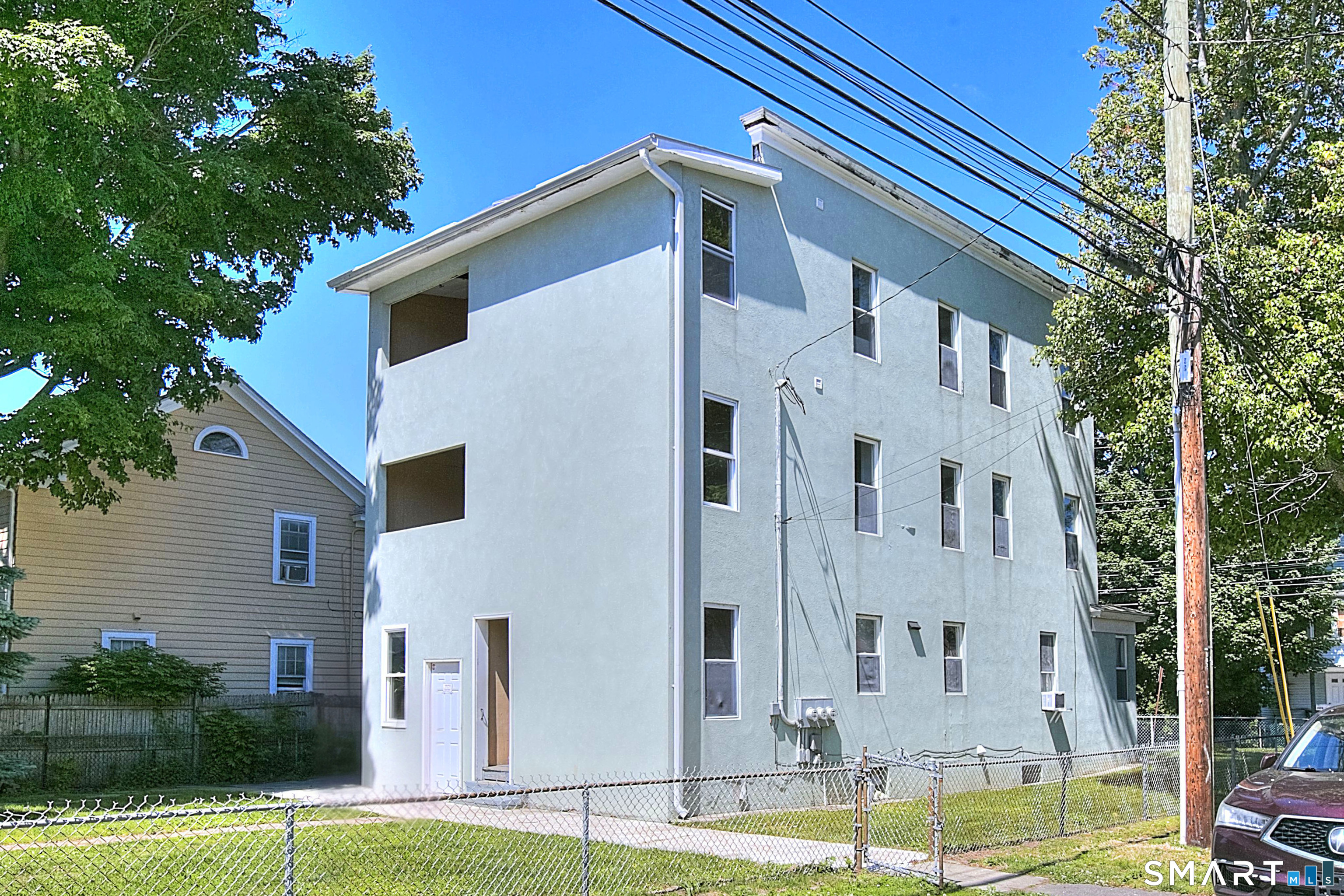 2029 Kings Highway Unit: 2nd Floor