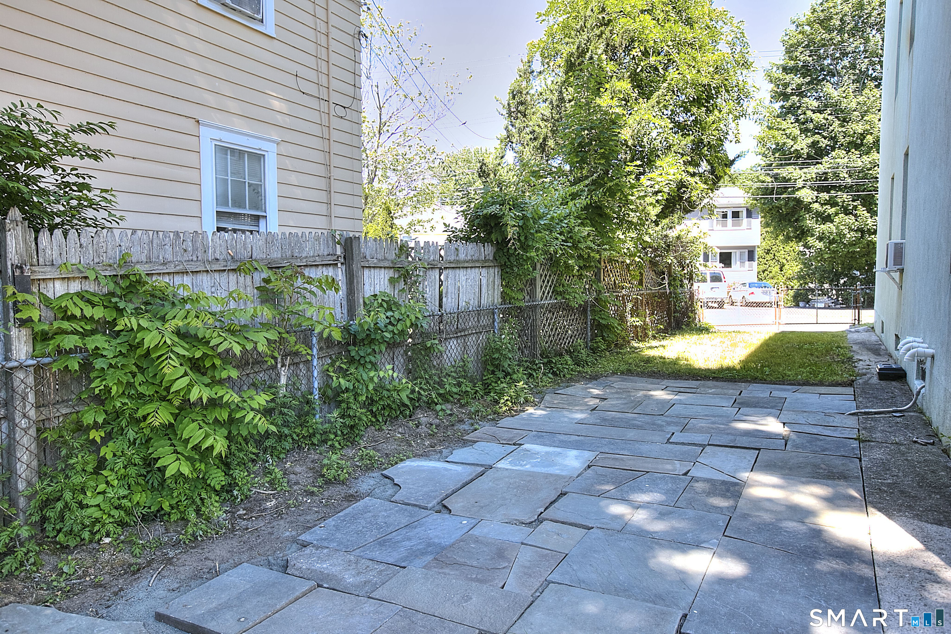 2029 Kings Highway Unit: 2nd Floor