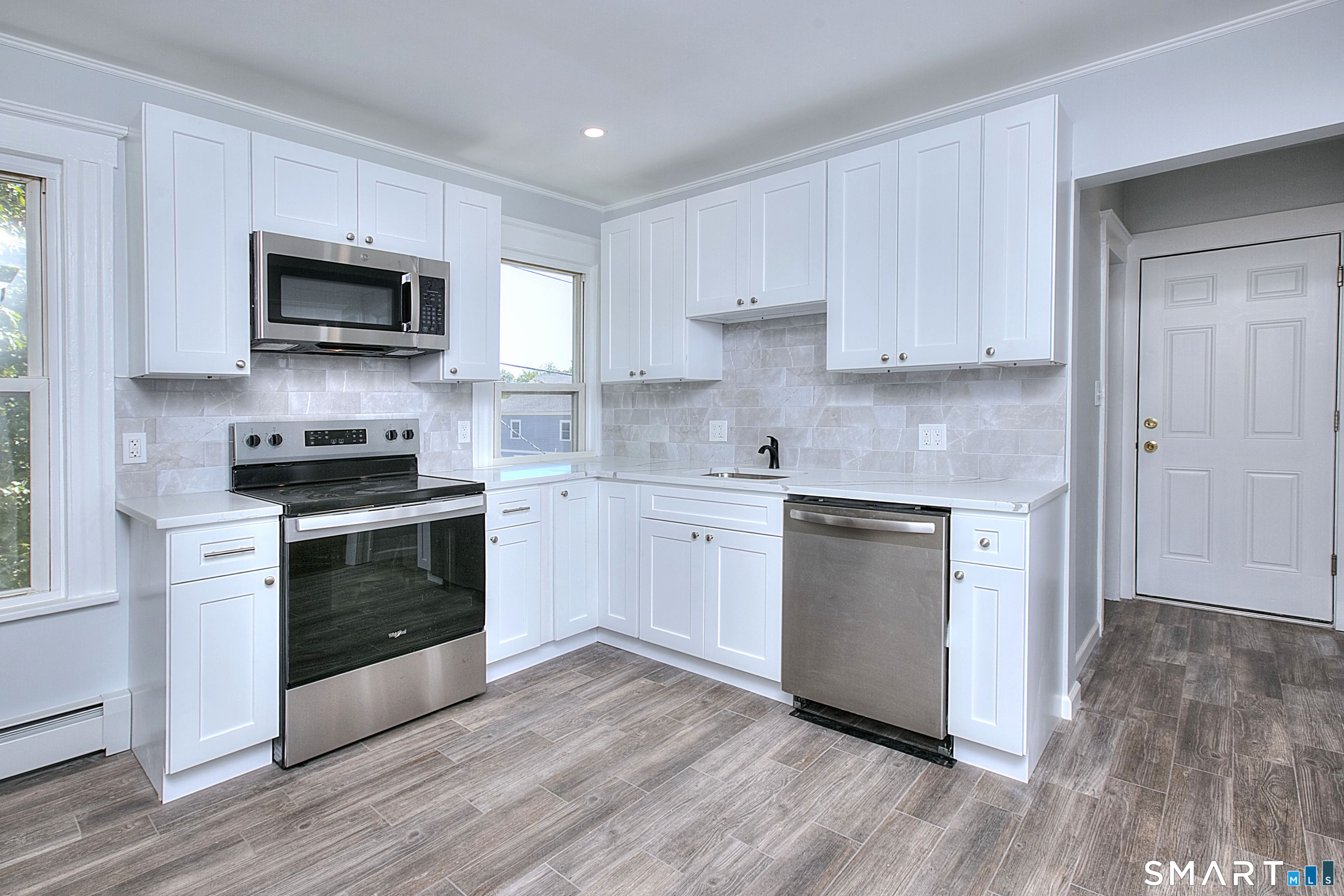 2029 Kings Highway Unit: 2nd Floor