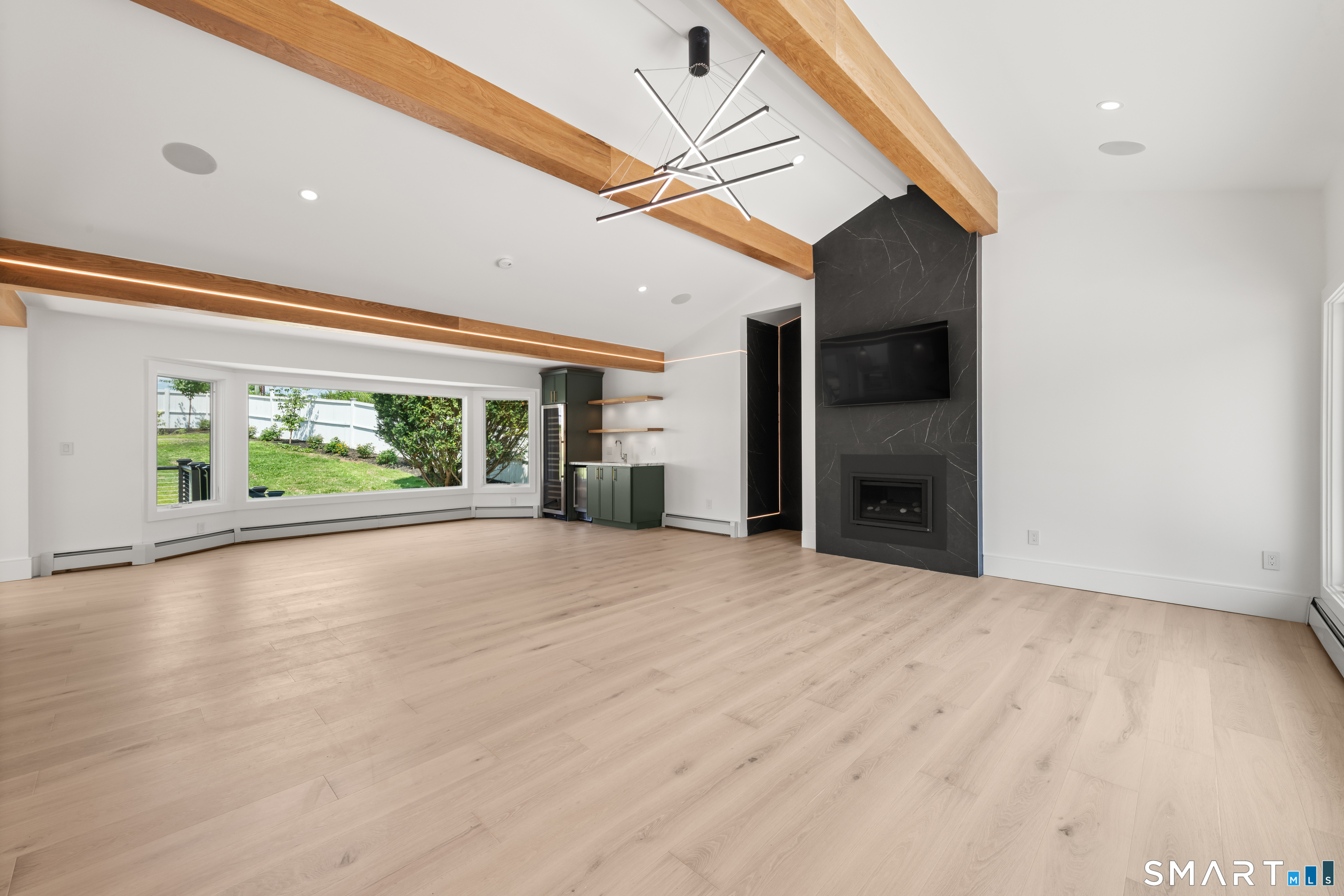 2 Drumlin Road