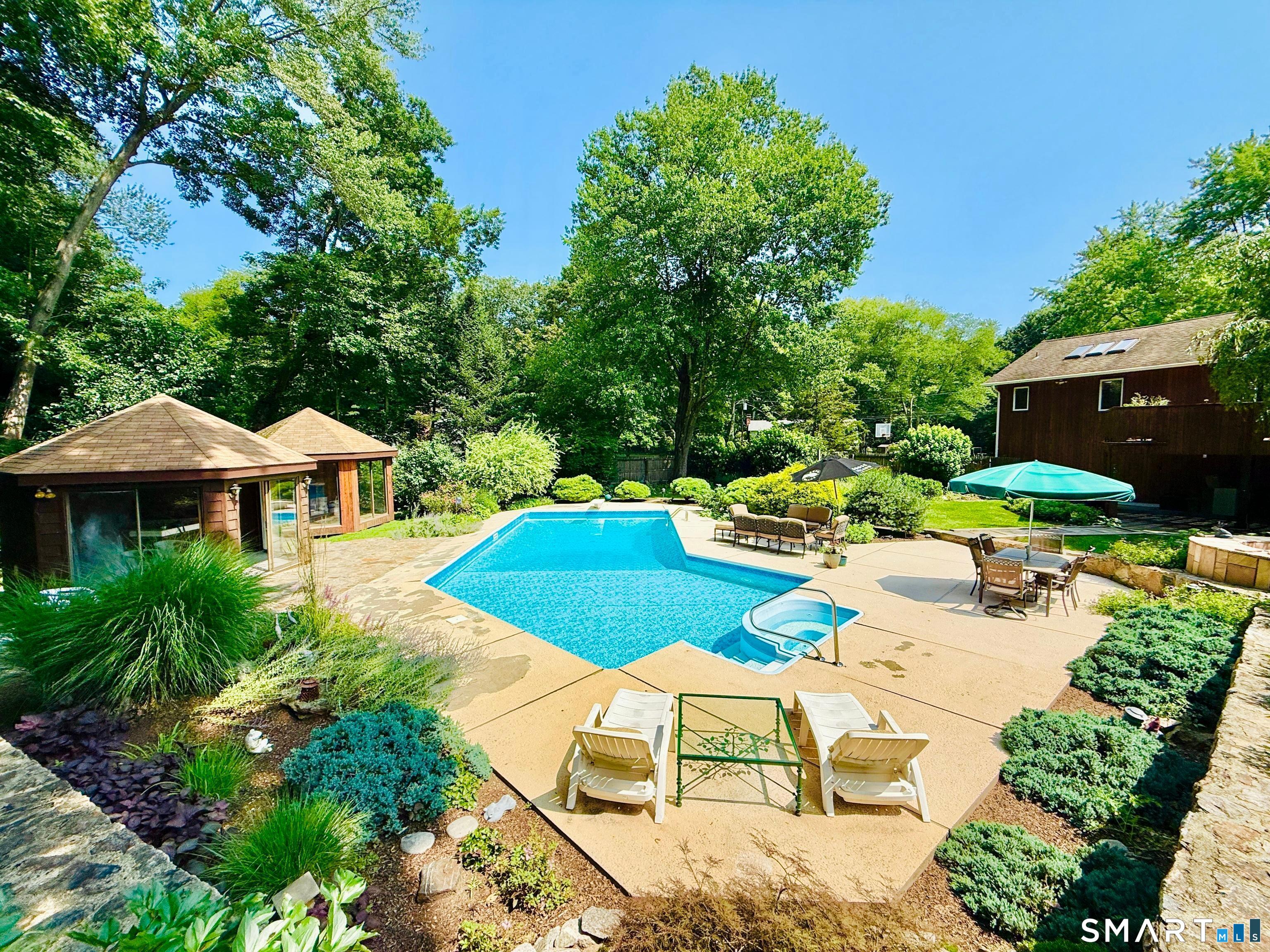 3 Susan Court