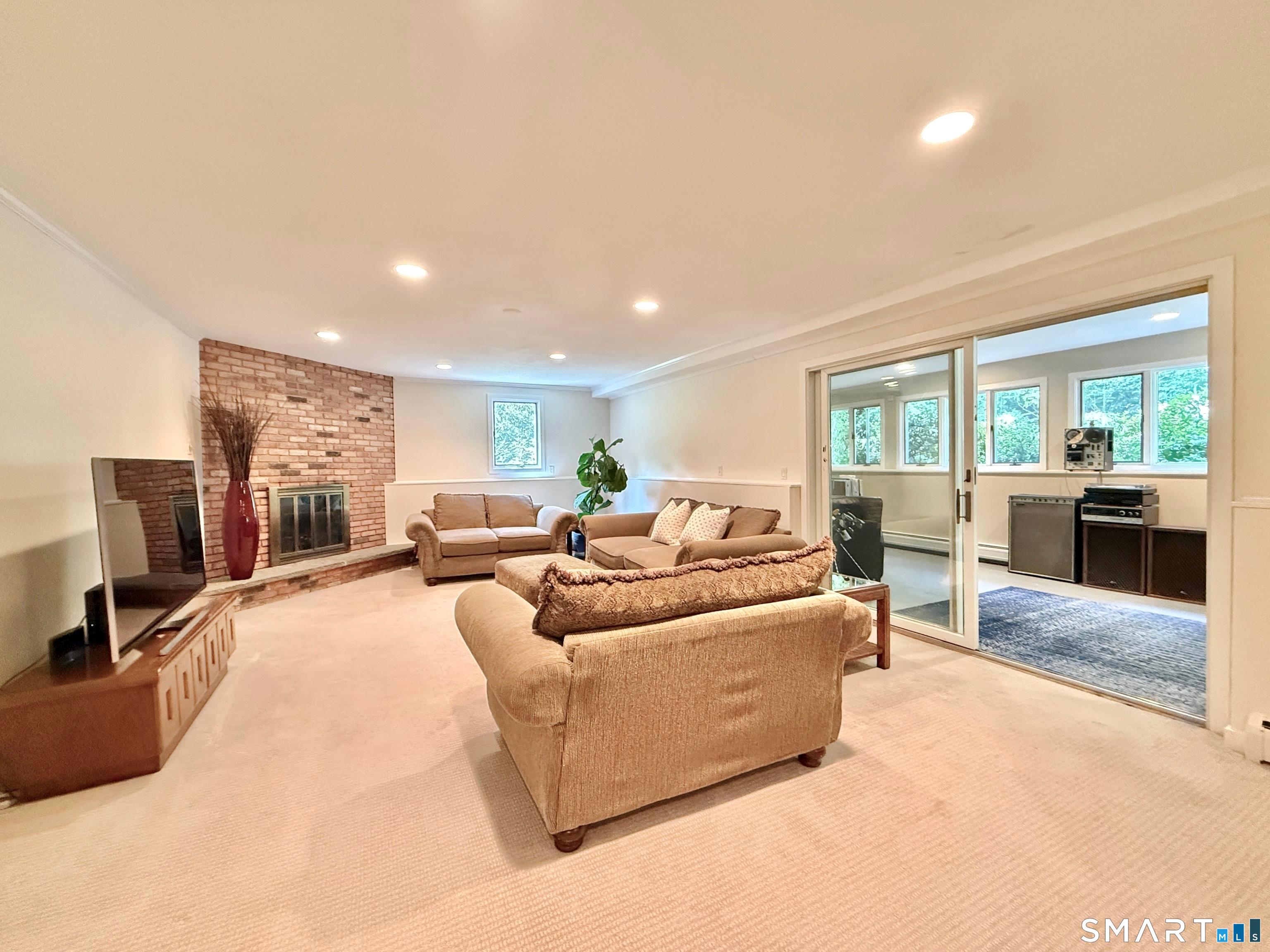 3 Susan Court