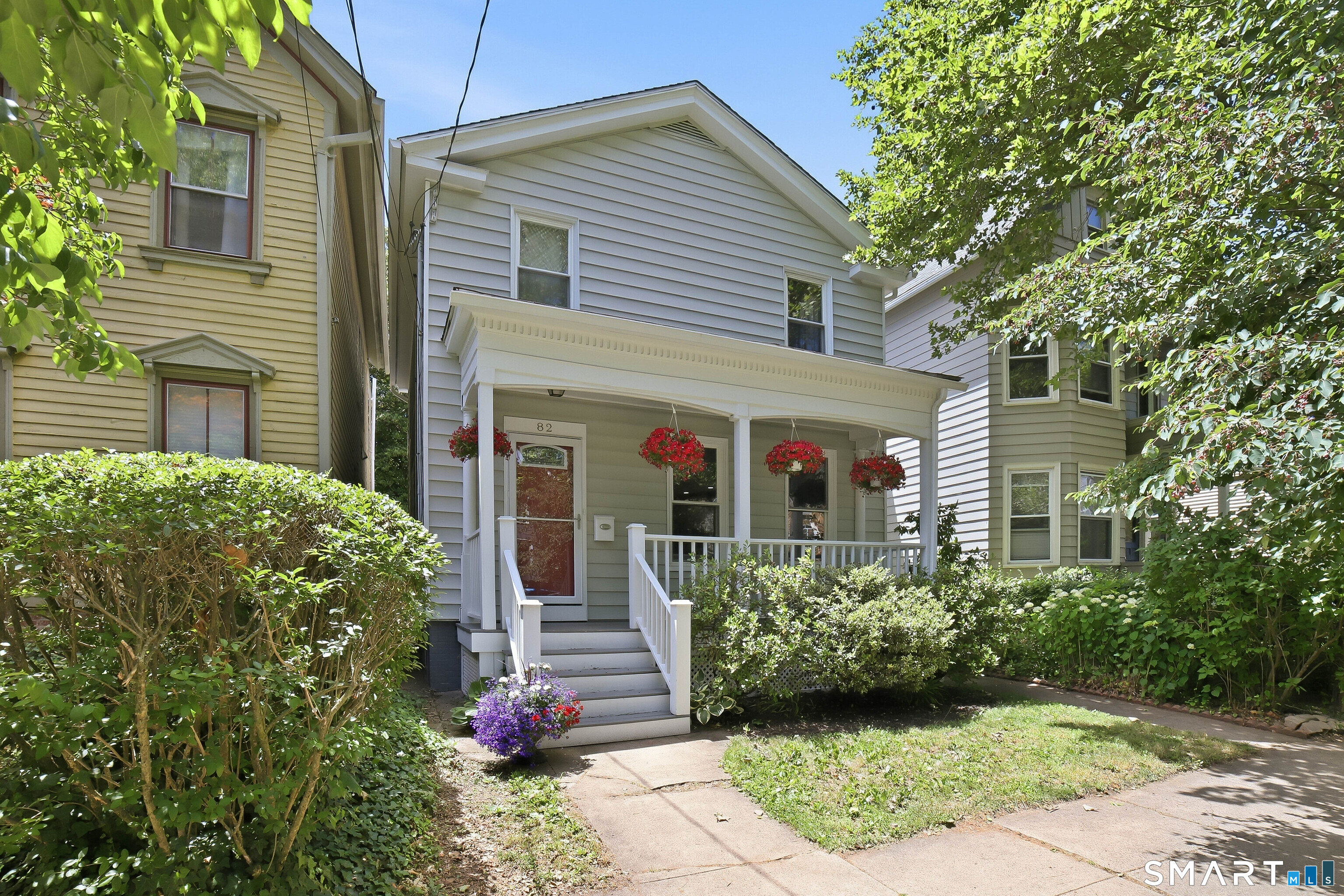 82 Bishop Street