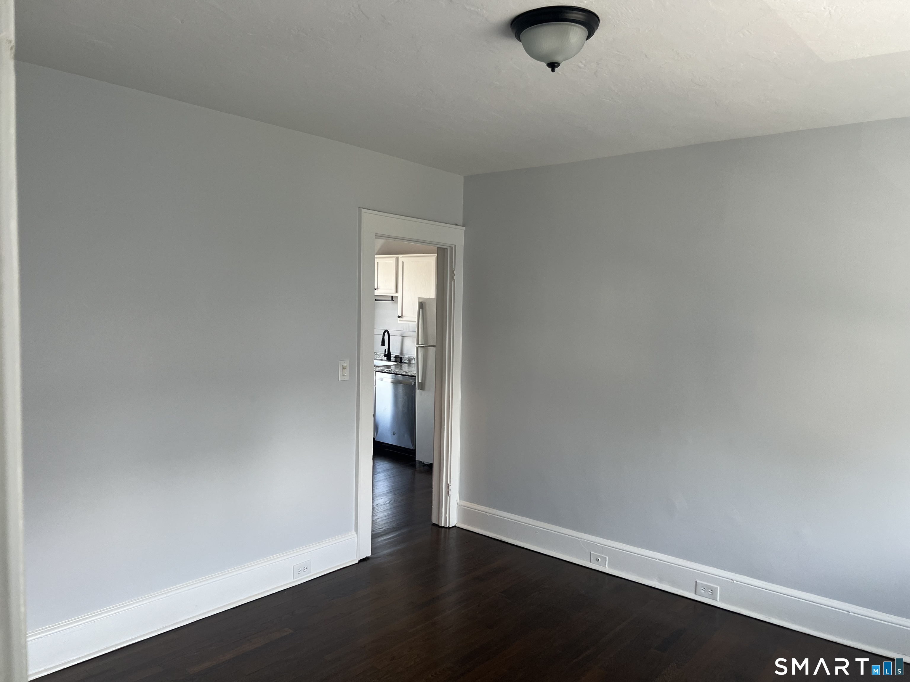 24 Circular Avenue Unit: 3B
