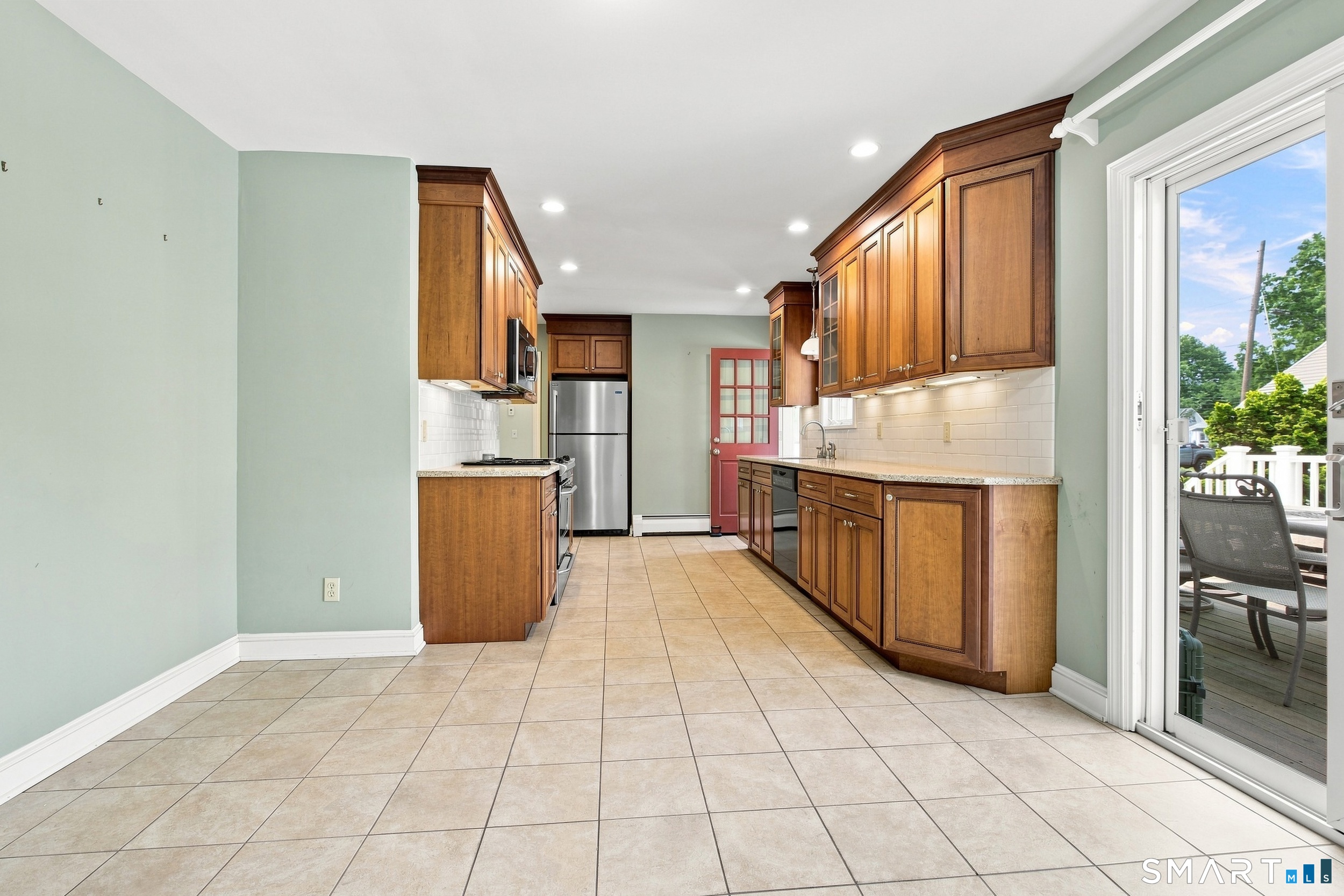 16 Sunrise Avenue