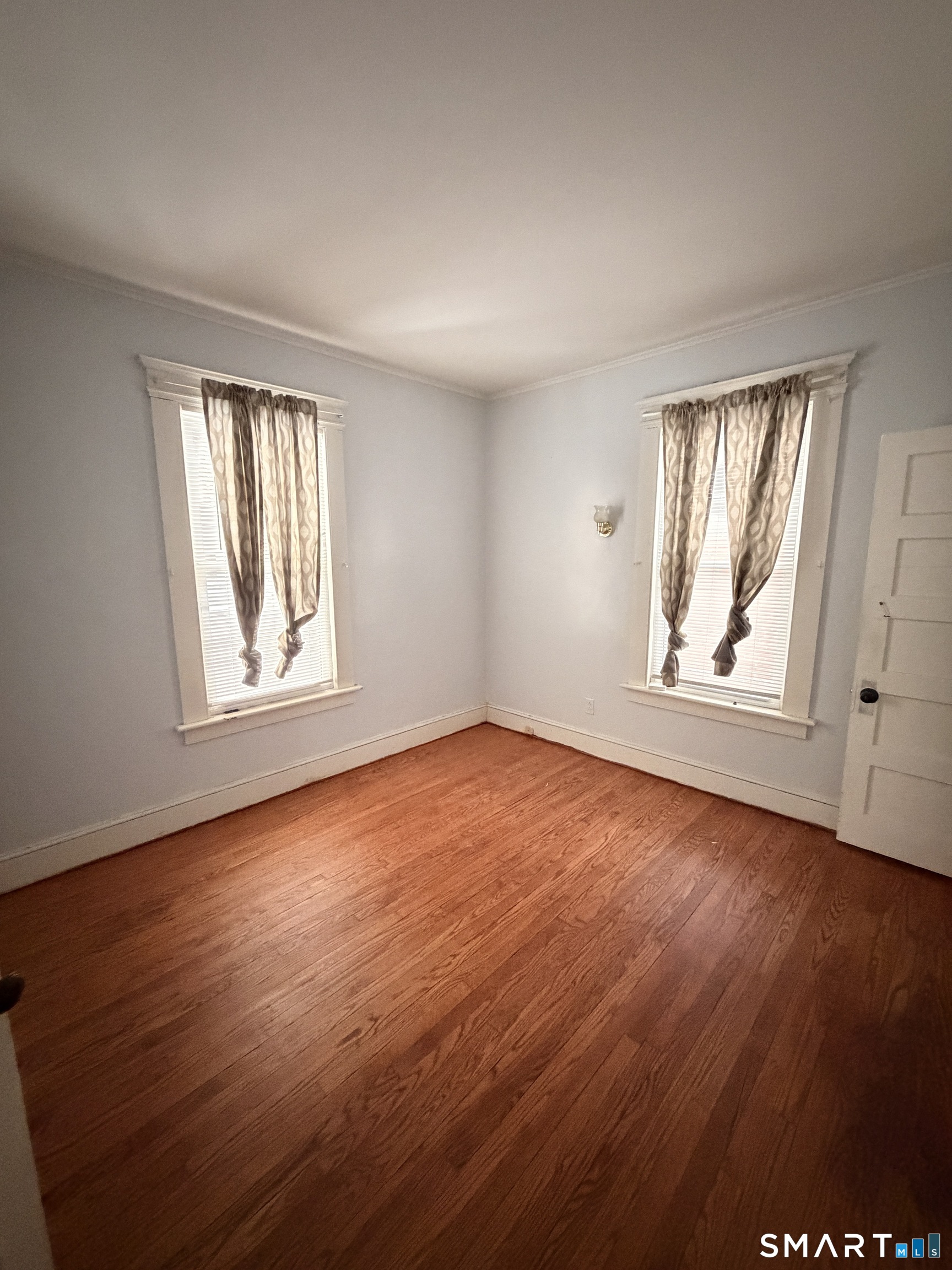 3 Holbrook Street