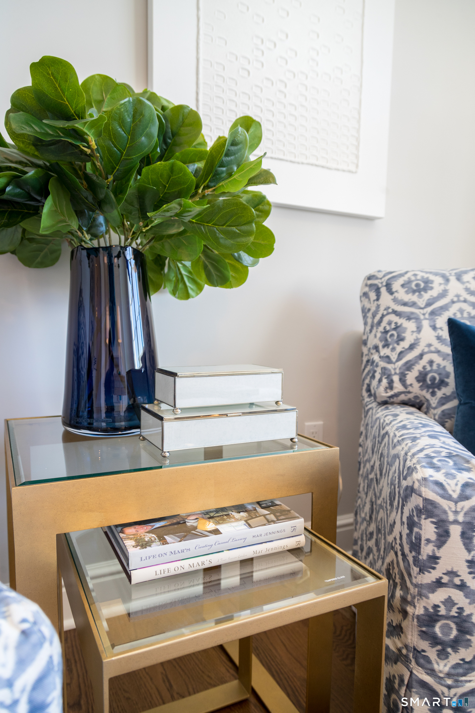 201 Main Street Unit: 301
