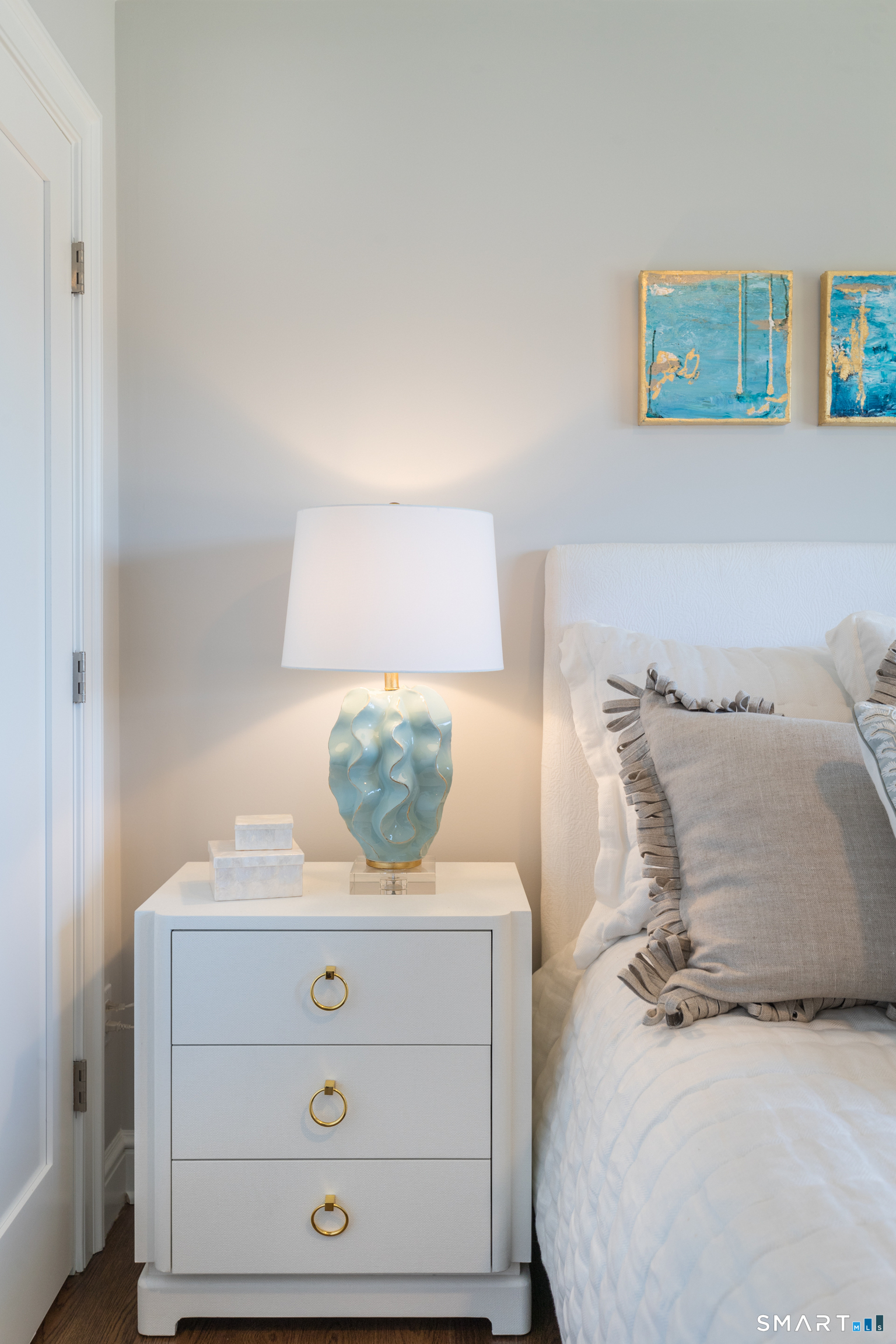 201 Main Street Unit: 301