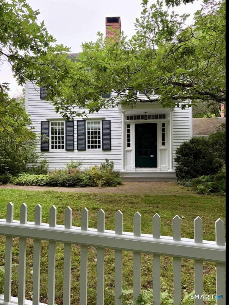 320 Valley Road