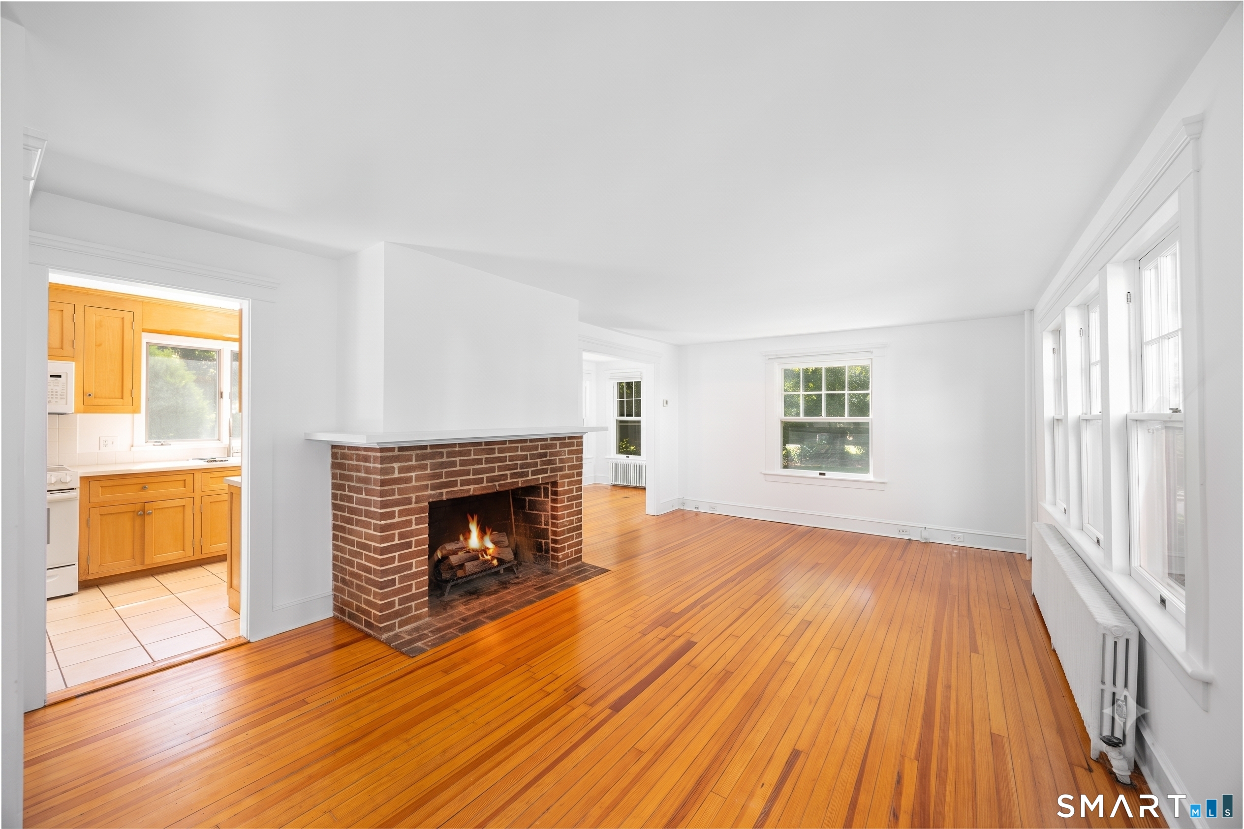 12 Roosevelt Road