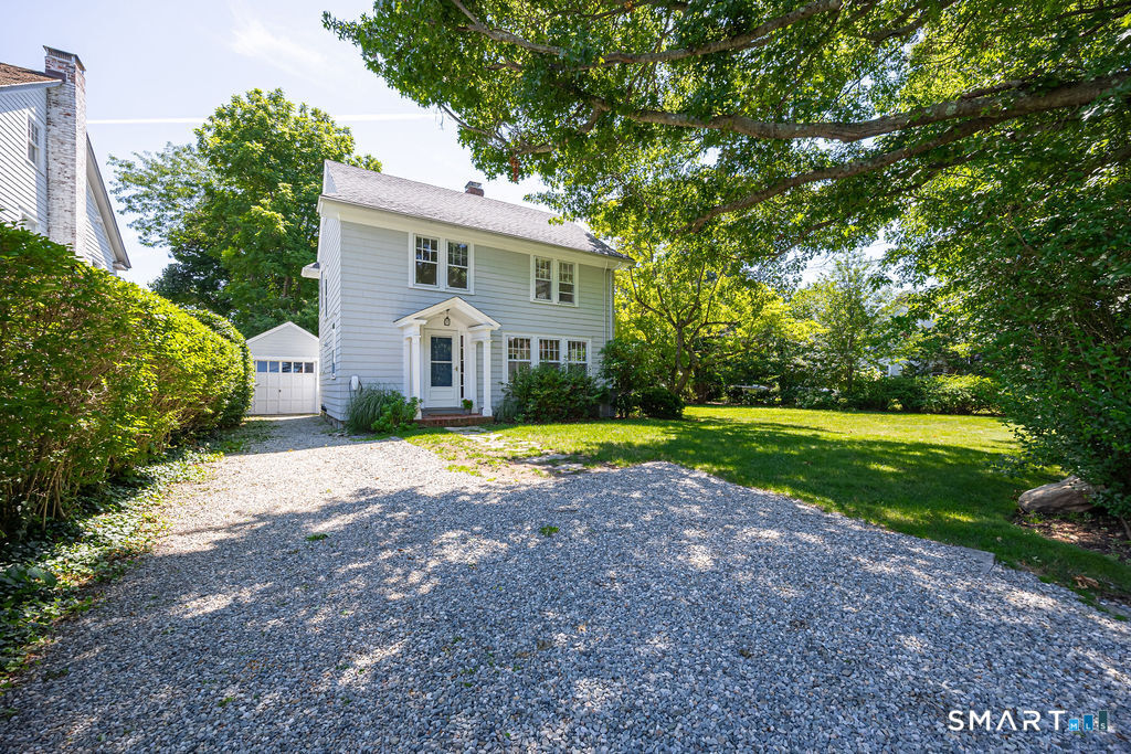 12 Roosevelt Road