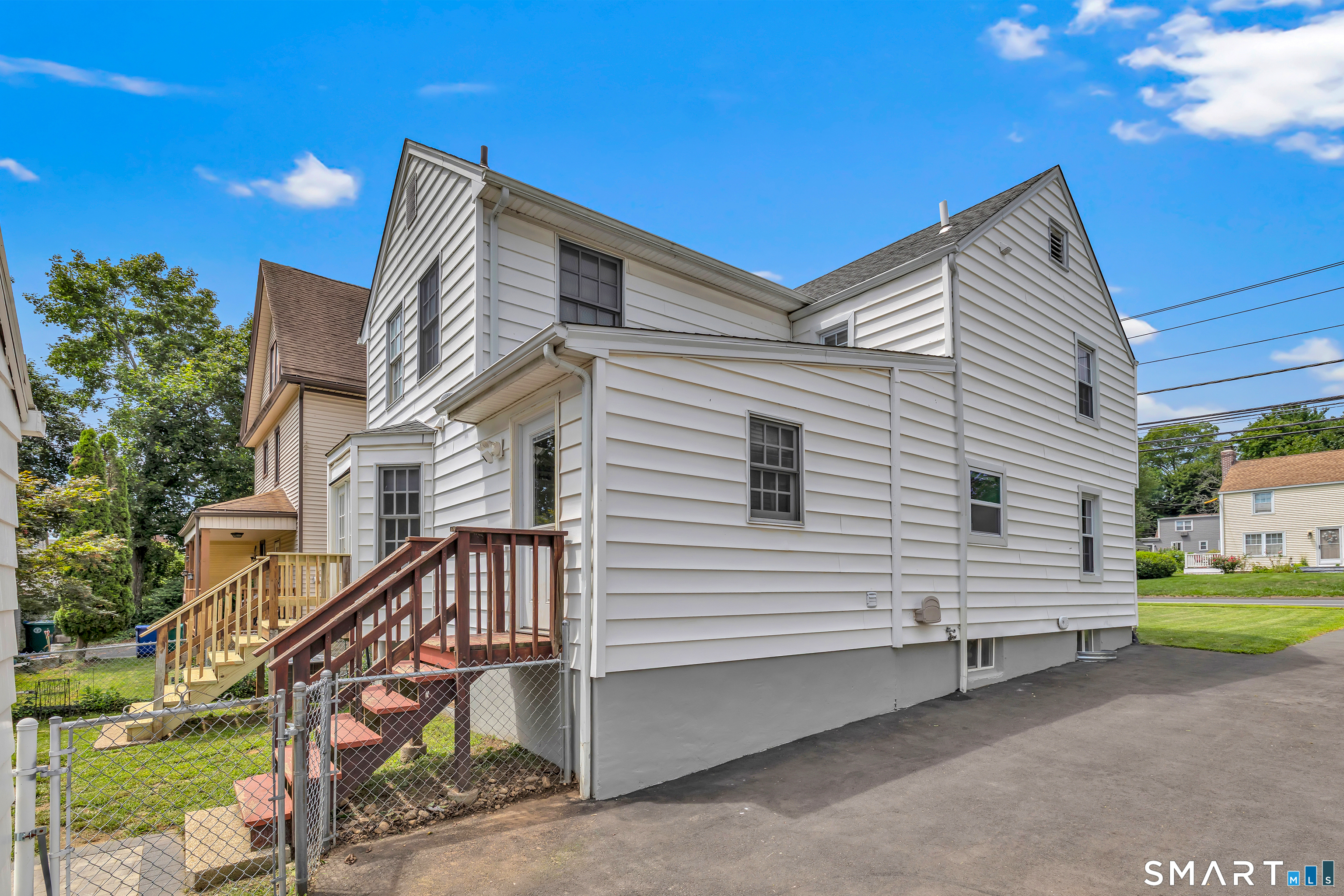 4270 Main Street