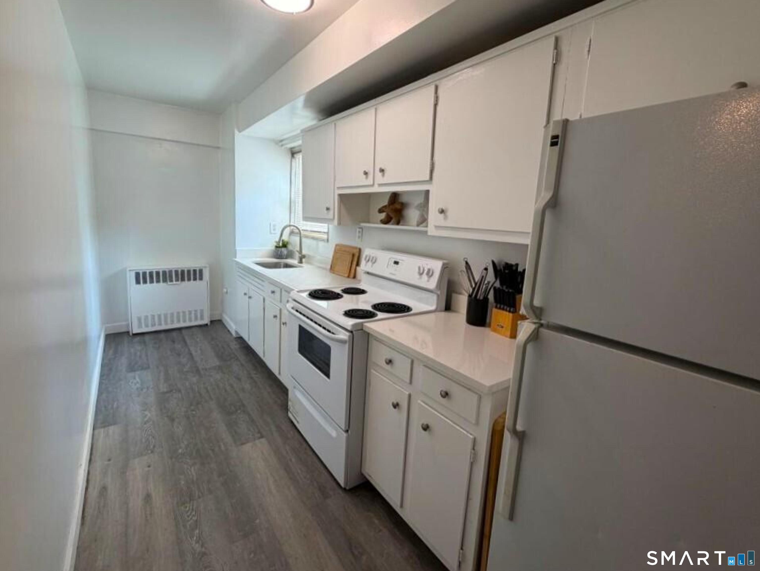 80 Cartright Street Unit: 1J