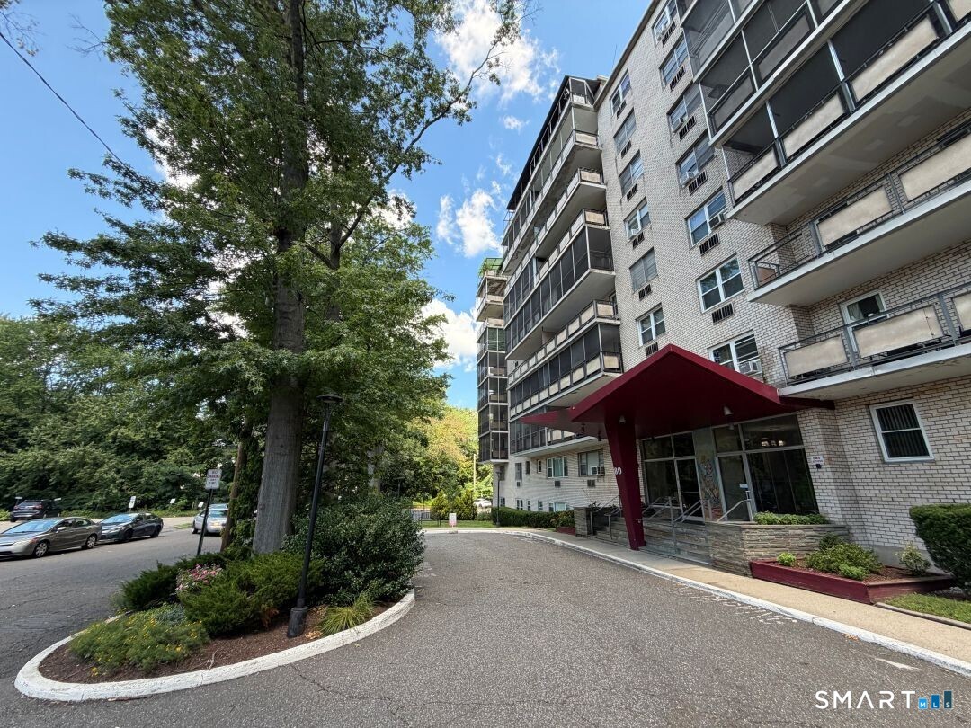 80 Cartright Street Unit: 1J