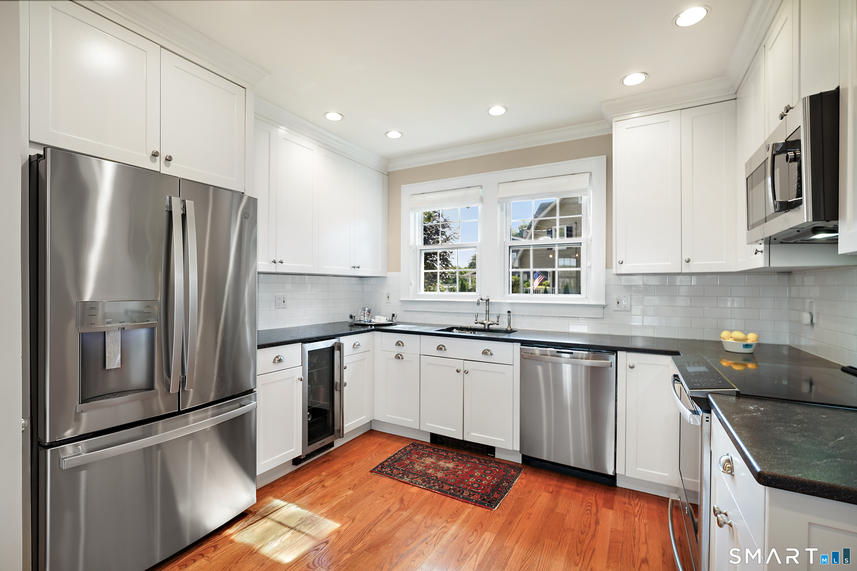 2 Fairfield Avenue