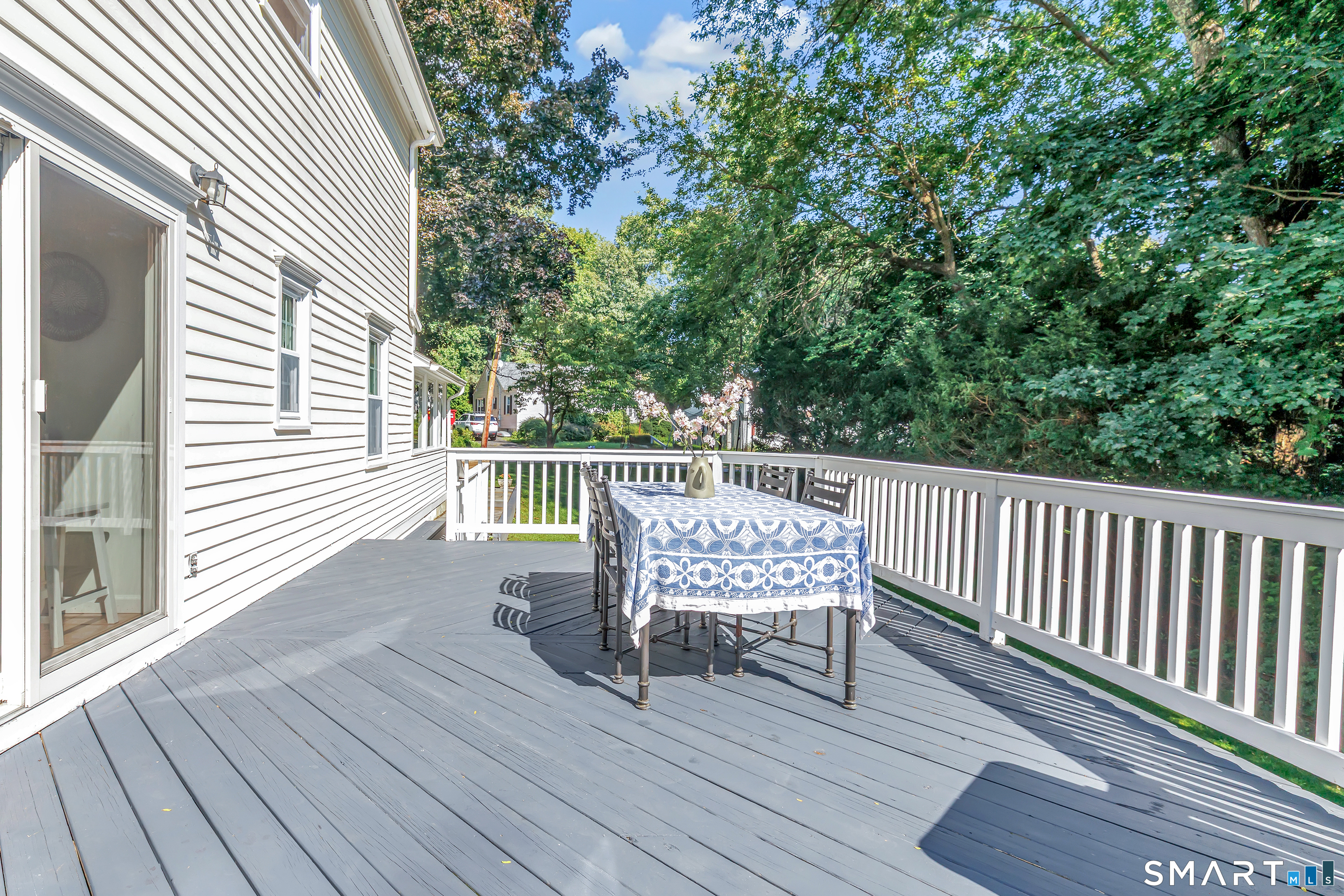 107 Benedict Avenue
