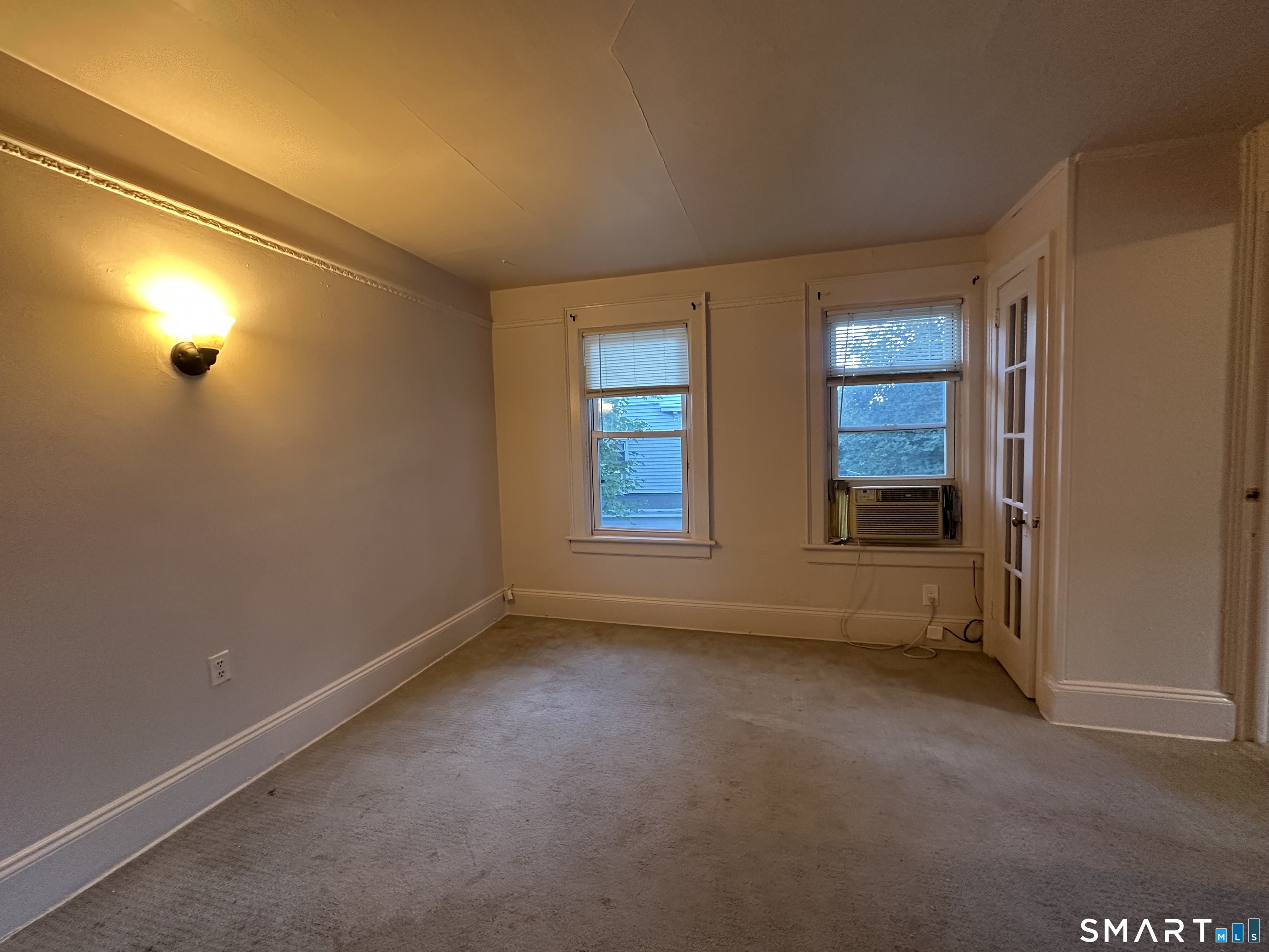 207 Flax Hill Road Unit: 3