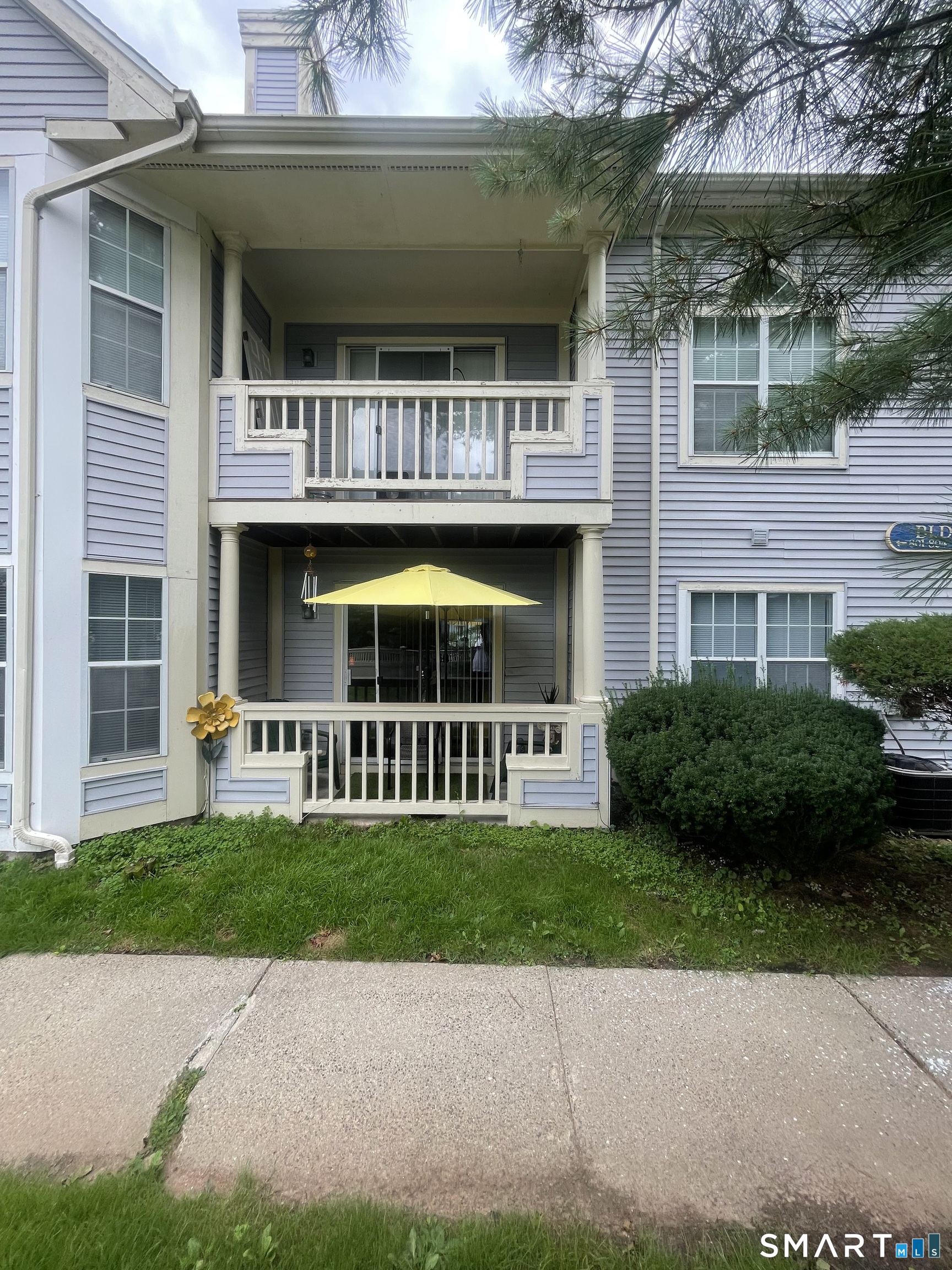 75 Redwood Drive Unit: 801